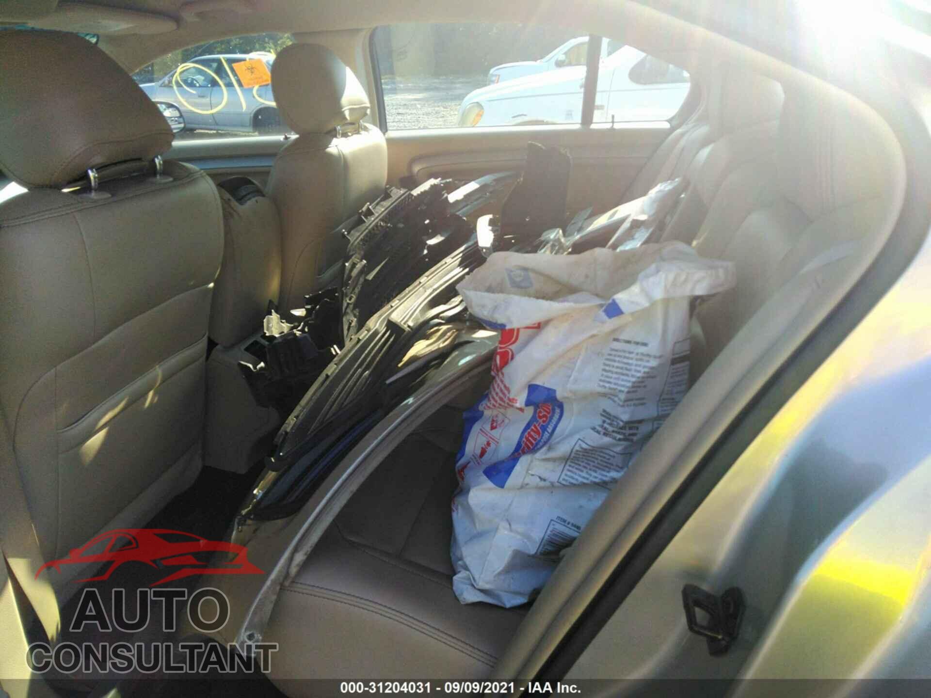FORD TAURUS 2017 - 1FAHP2E83HG128556