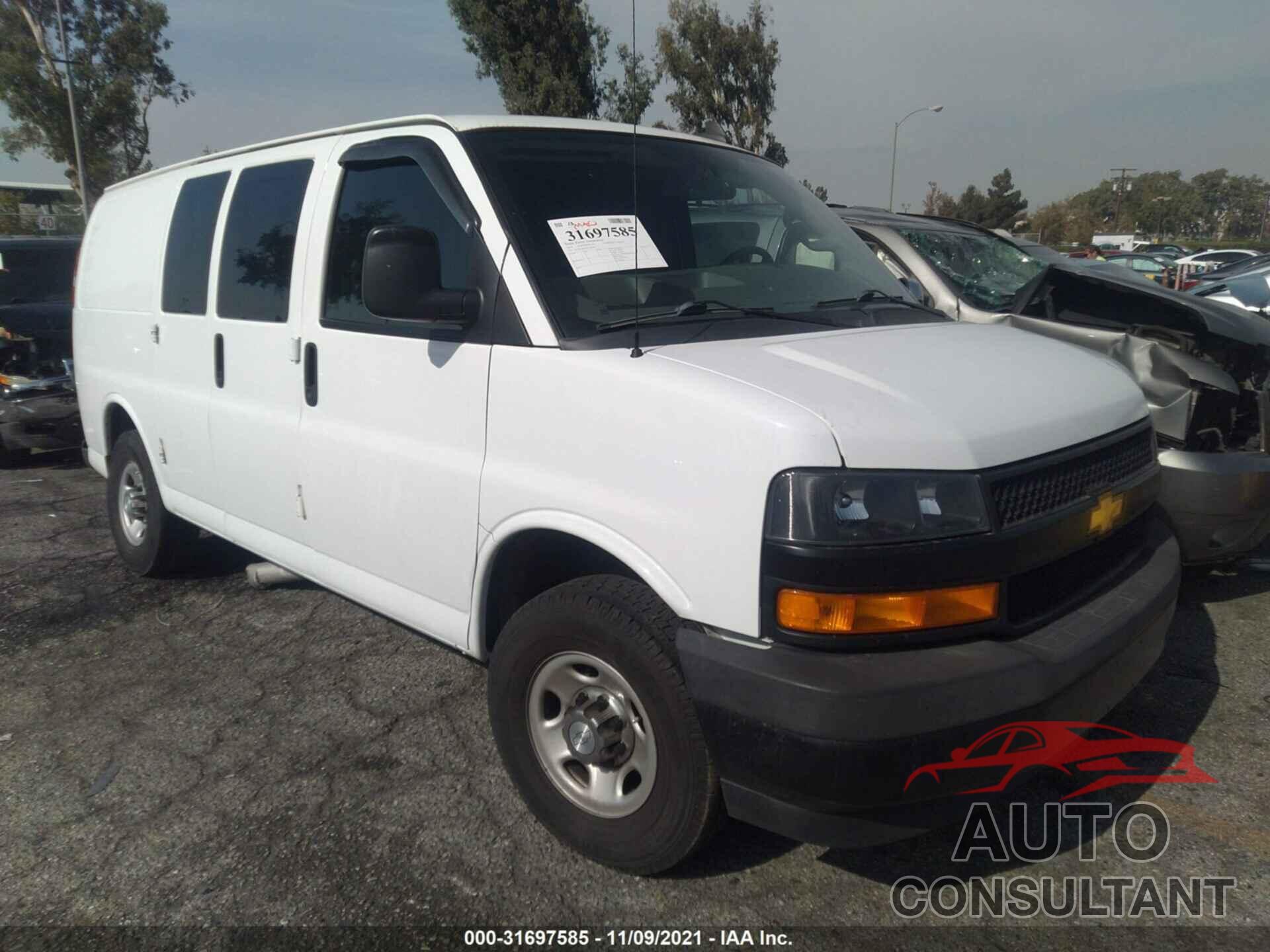 CHEVROLET EXPRESS CARGO VAN 2019 - 1GCWGAFPXK1162876