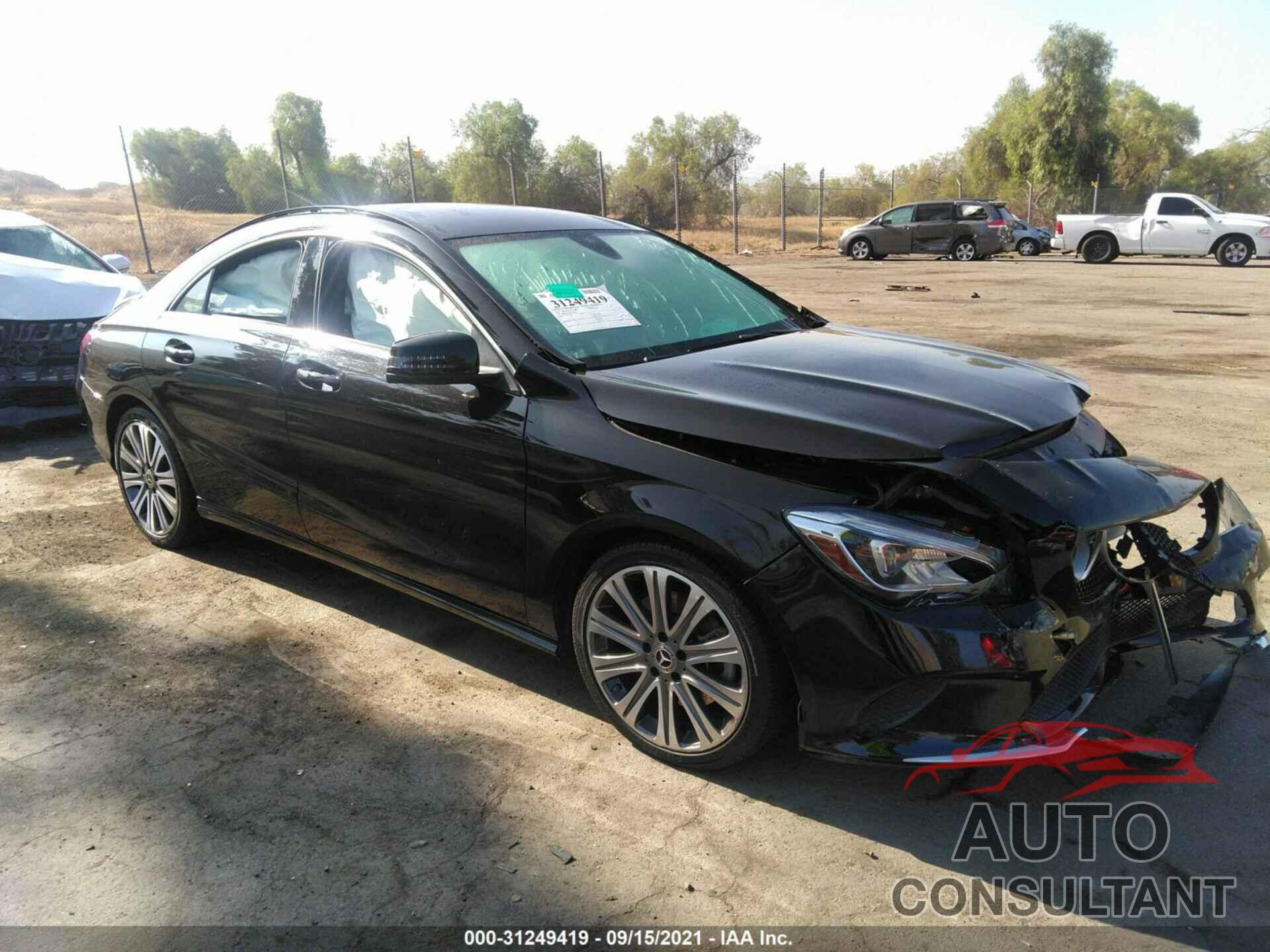 MERCEDES-BENZ CLA 2018 - WDDSJ4EB6JN613676