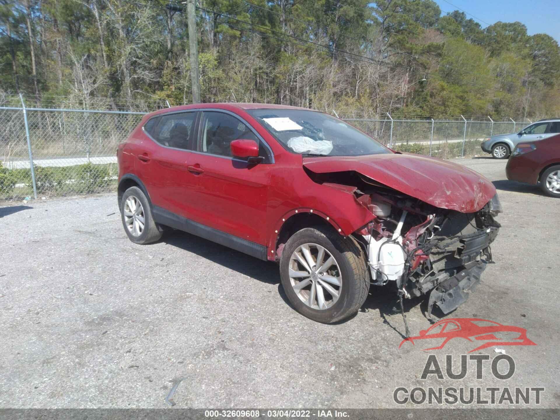 NISSAN ROGUE SPORT 2017 - JN1BJ1CP5HW020275