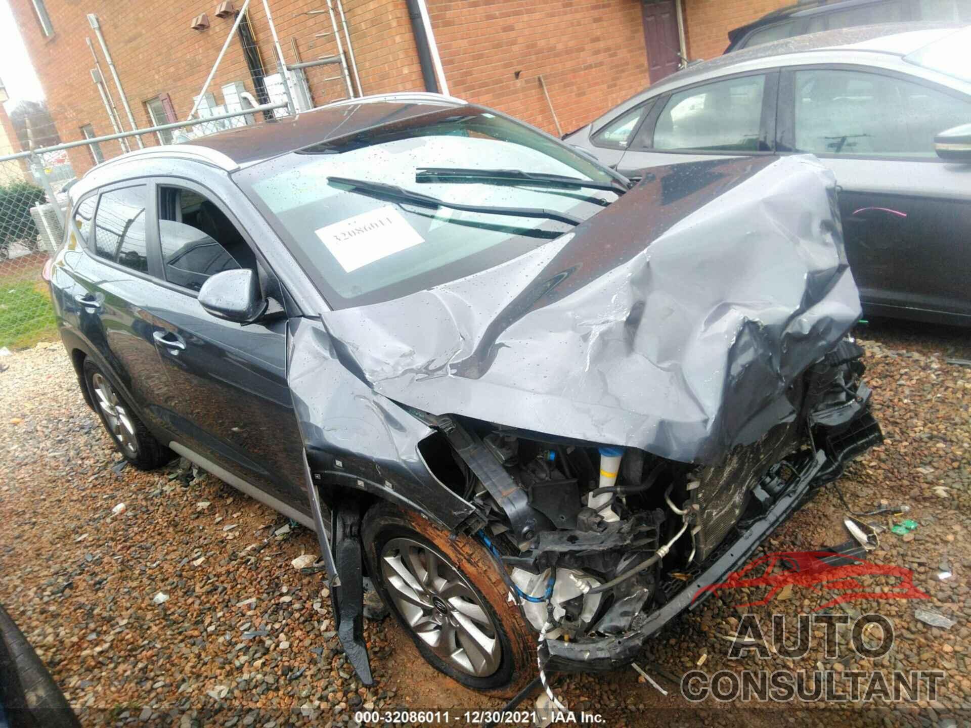 HYUNDAI TUCSON 2017 - KM8J3CA49HU421777