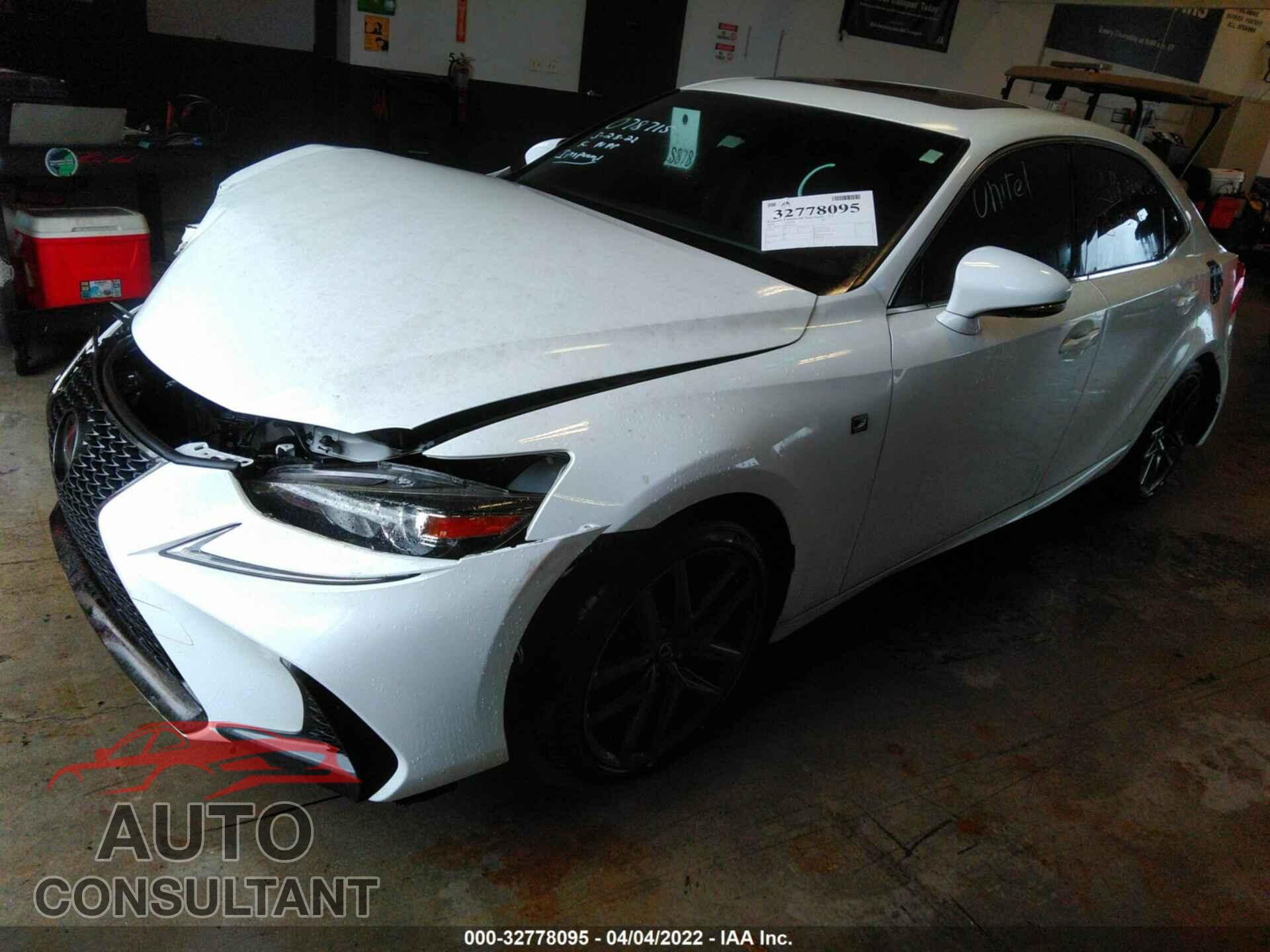 LEXUS IS 2018 - JTHBA1D28J5078715