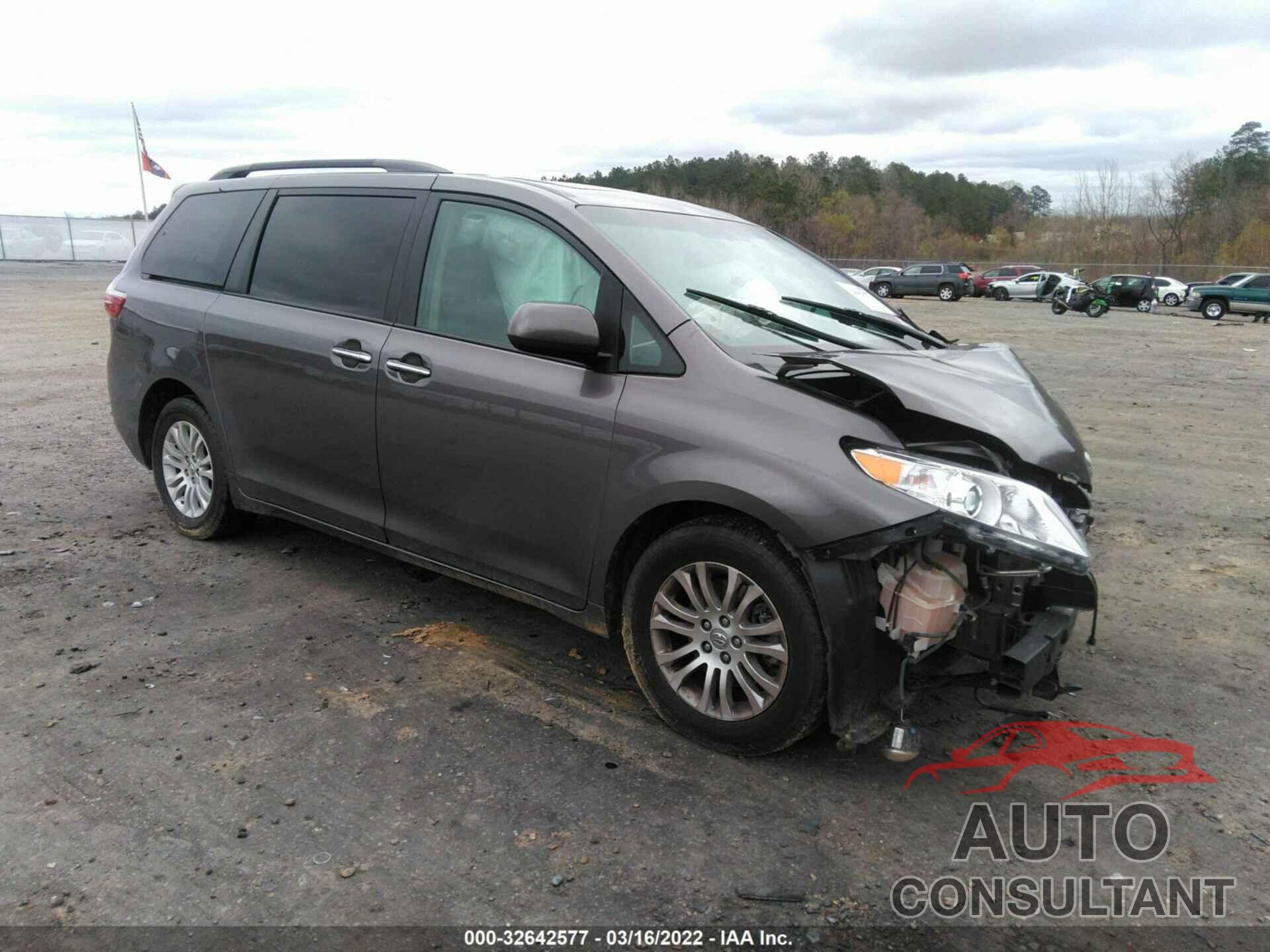 TOYOTA SIENNA 2016 - 5TDYK3DCXGS732212