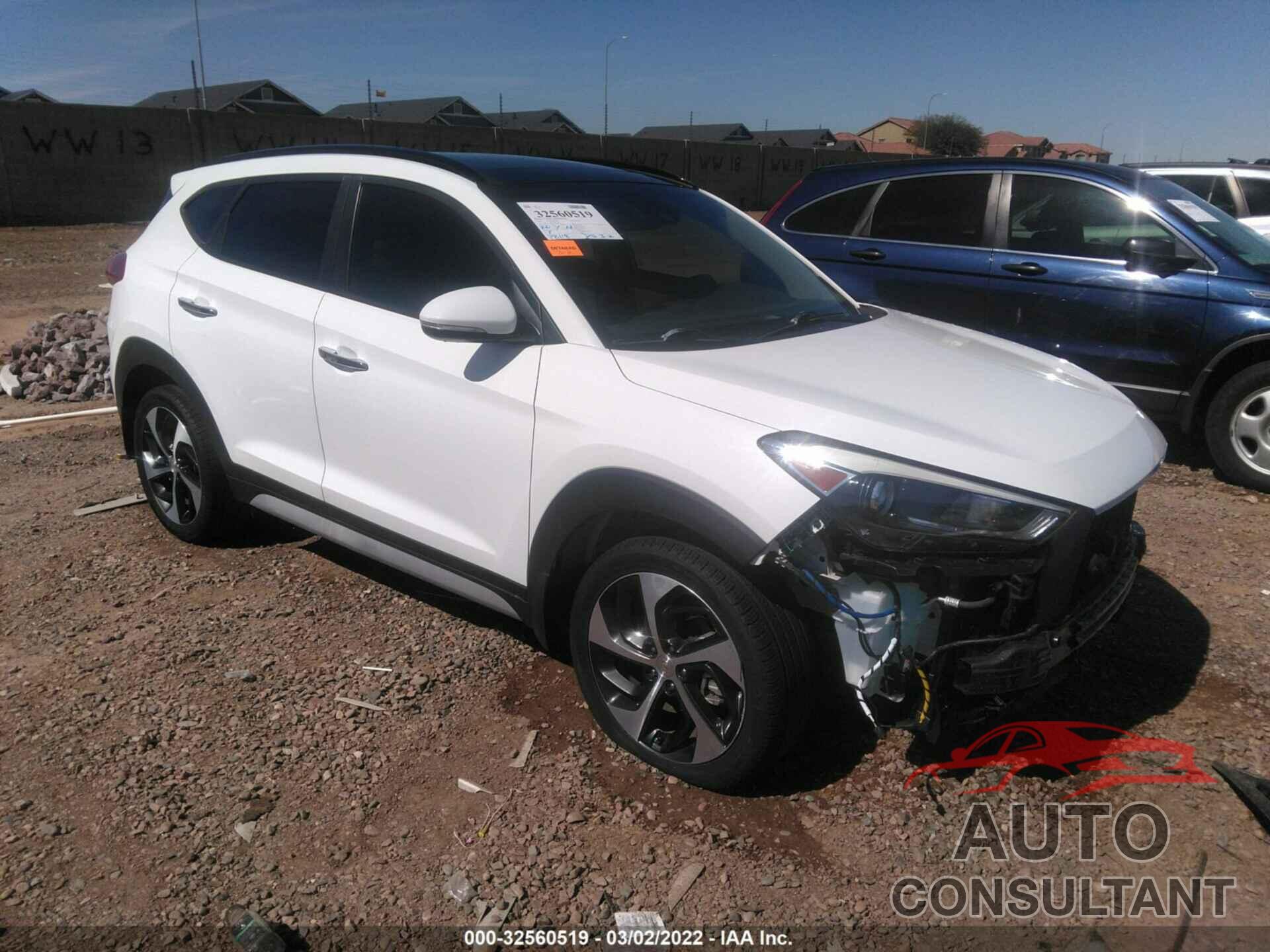 HYUNDAI TUCSON 2018 - KM8J33A28JU820328