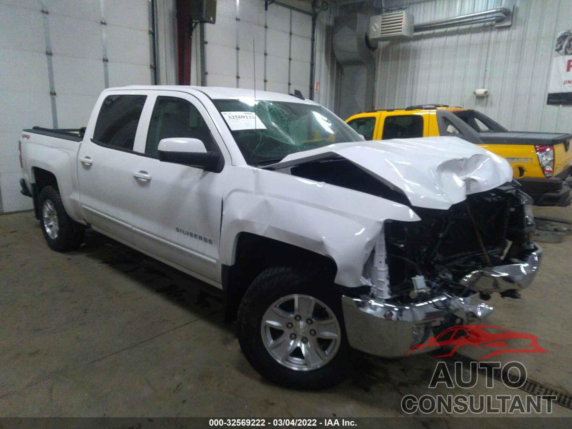 CHEVROLET SILVERADO 1500 2018 - 3GCUKREC6JG114150