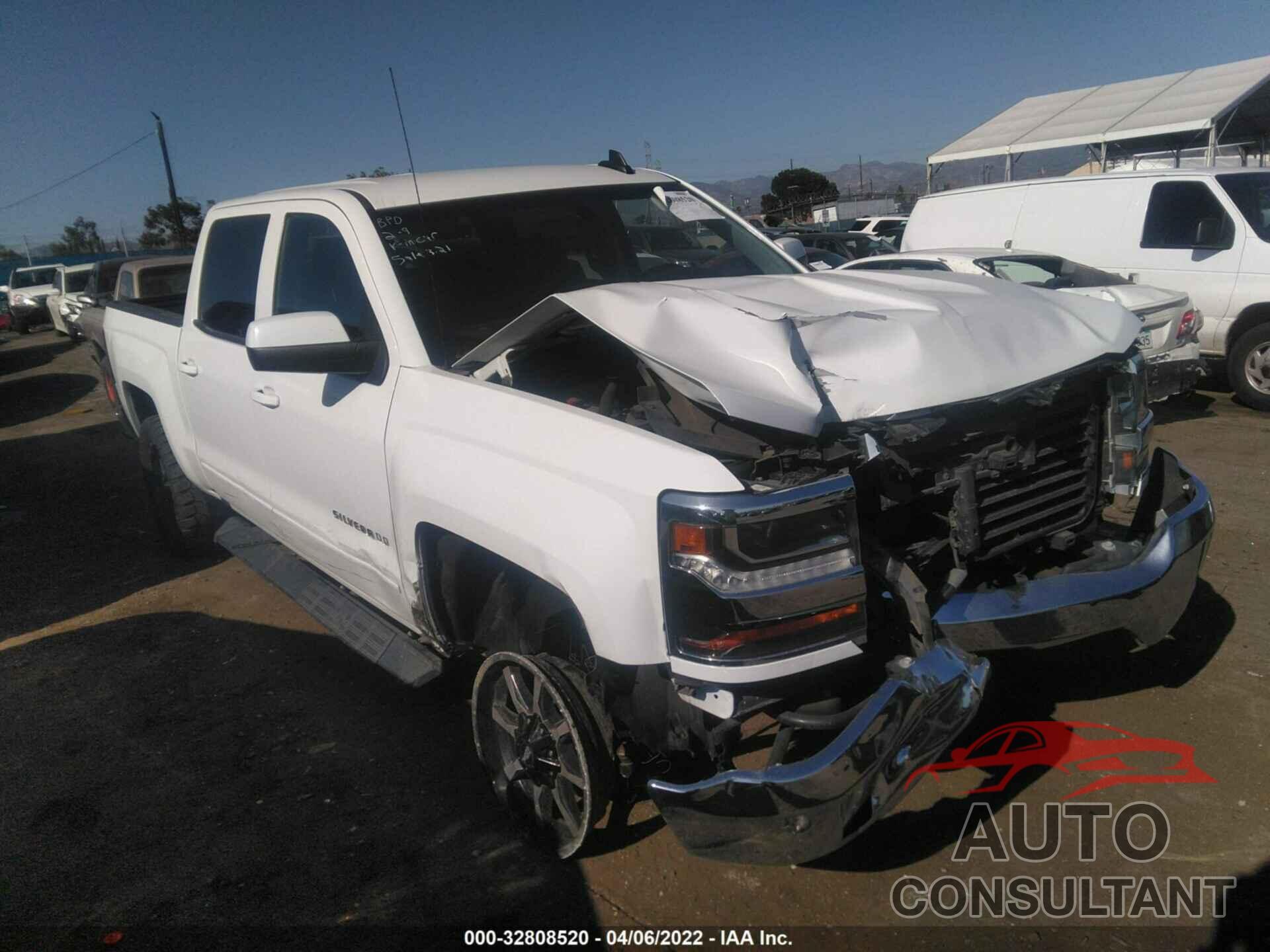 CHEVROLET SILVERADO 1500 2018 - 3GCPCREC9JG366985