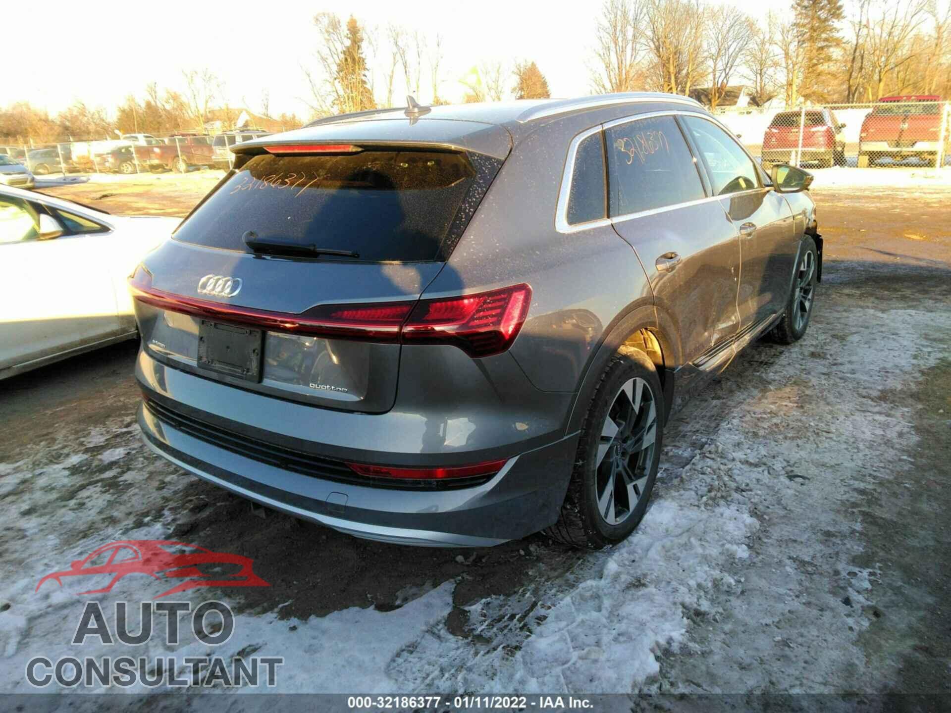 AUDI E-TRON 2021 - WA1LAAGE3MB009586