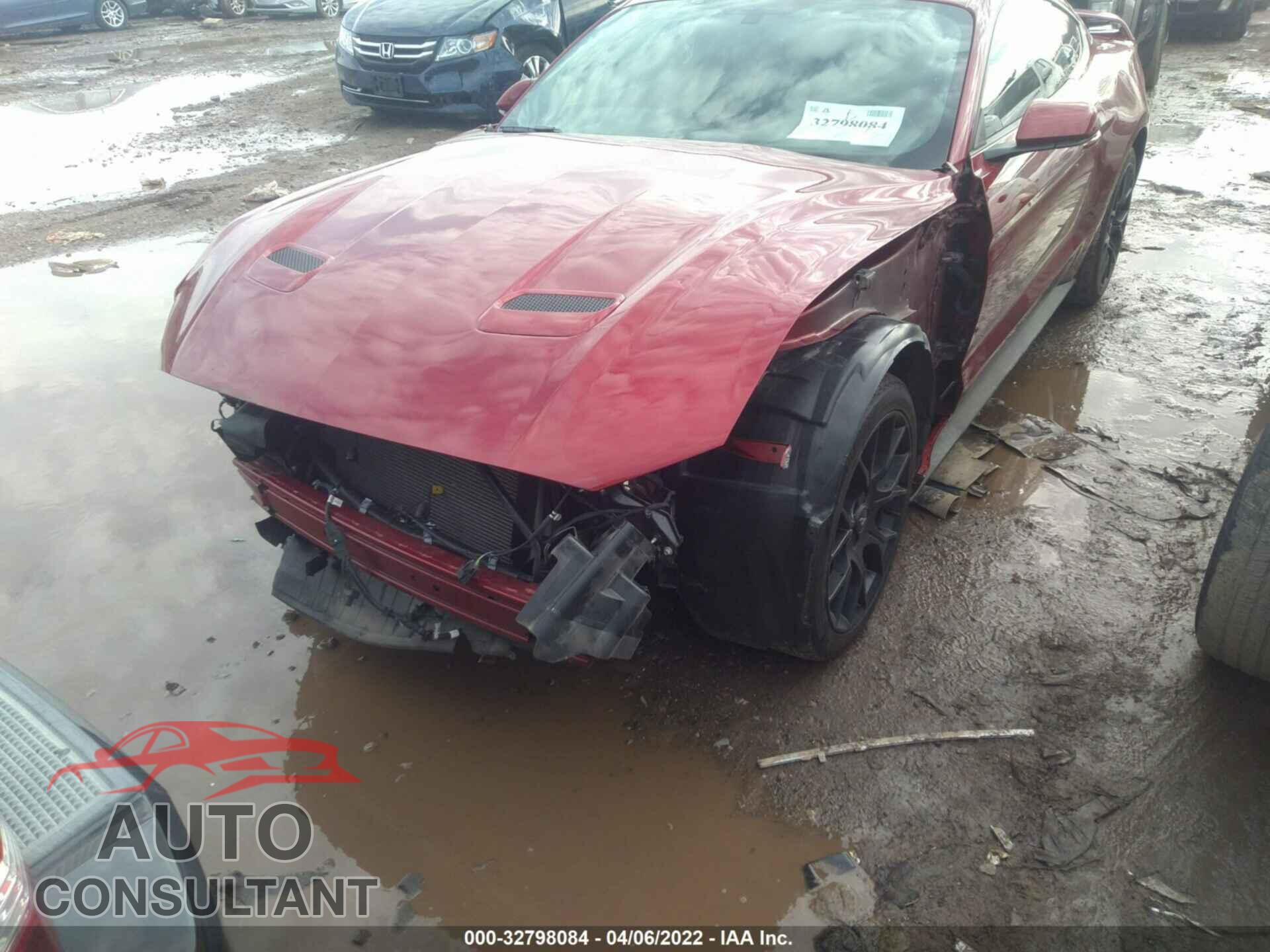 FORD MUSTANG 2018 - 1FA6P8TH3J5157909