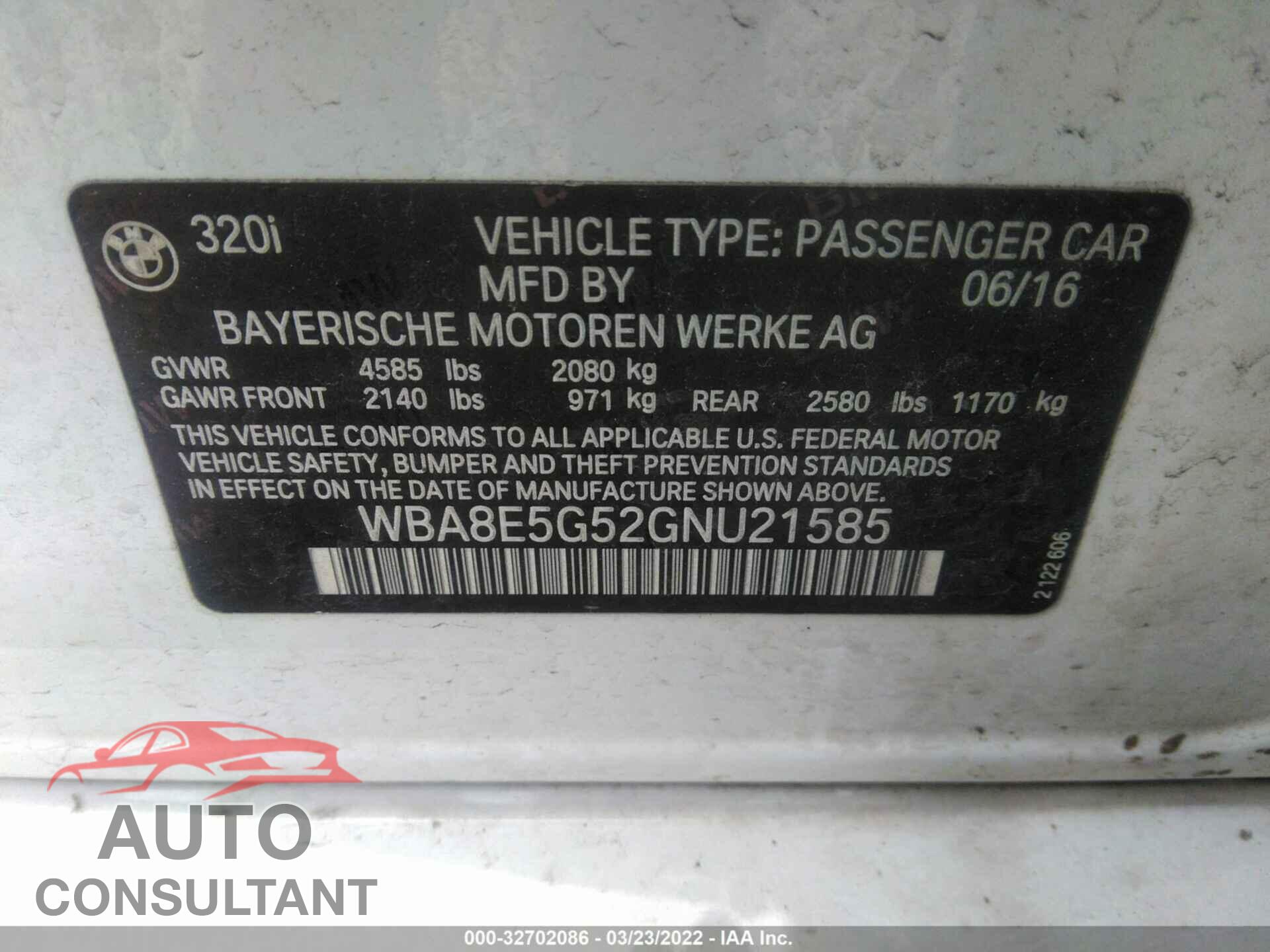 BMW 3 SERIES 2016 - WBA8E5G52GNU21585