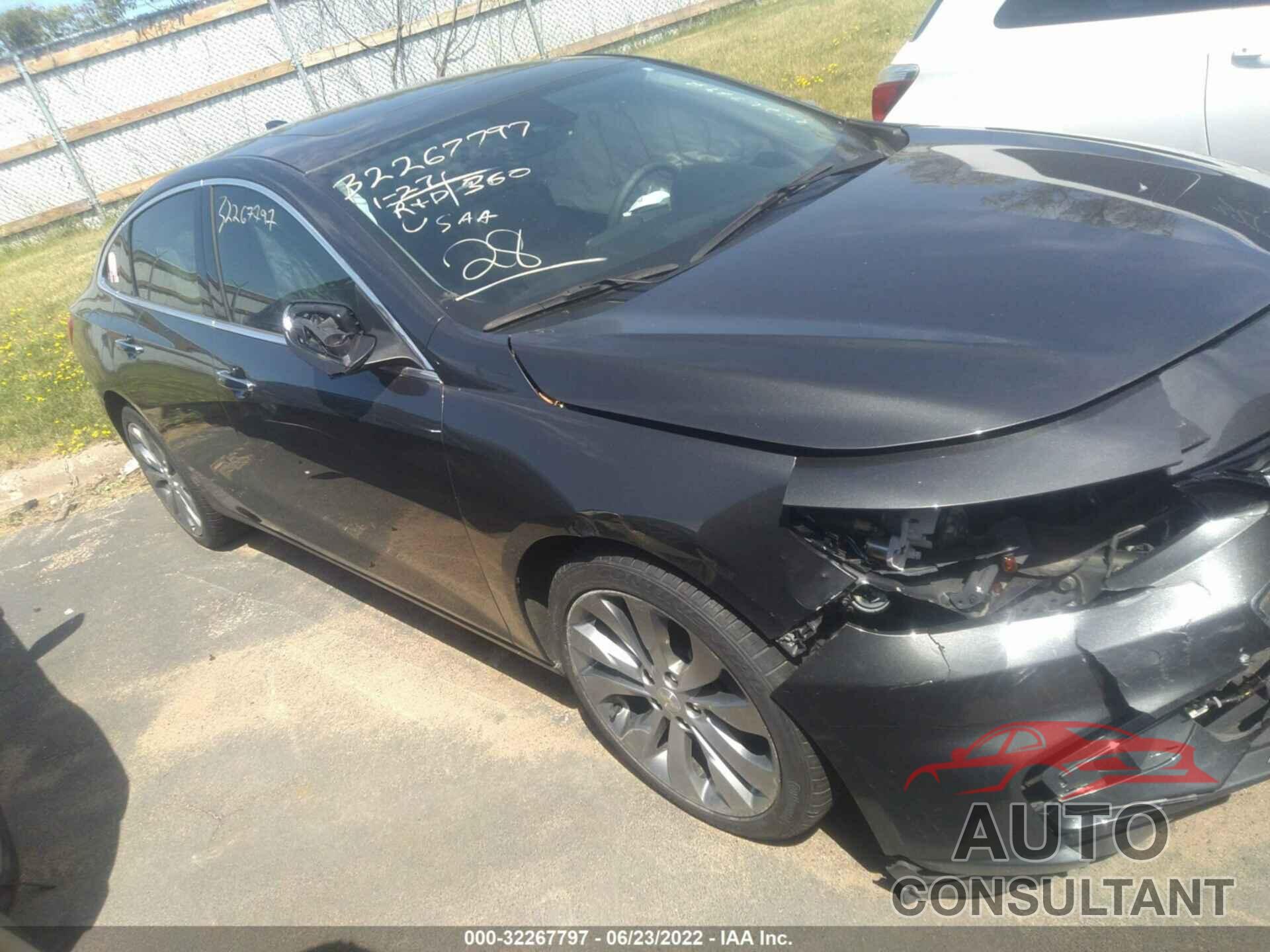 CHEVROLET MALIBU 2017 - 1G1ZH5SX7HF228697