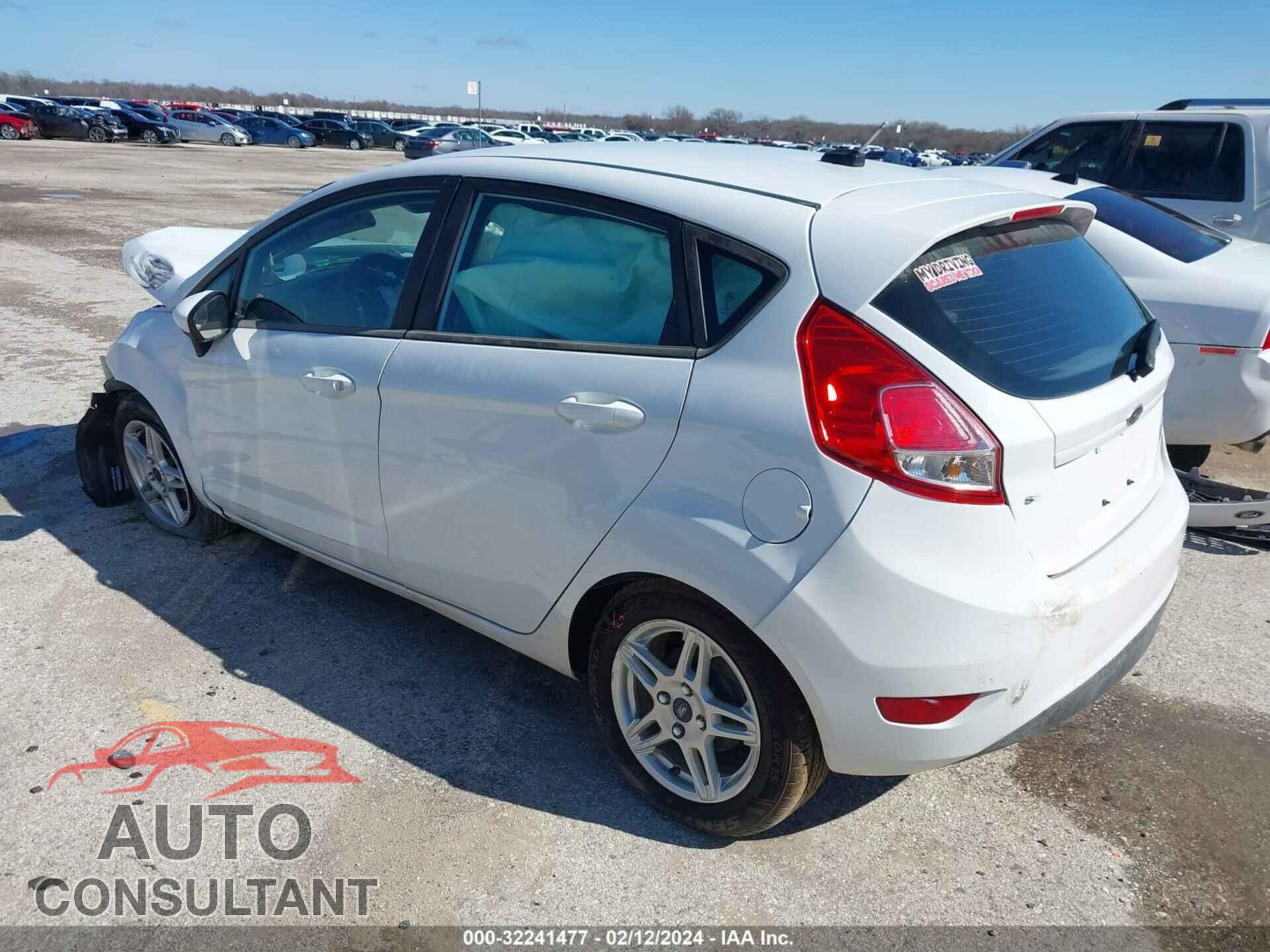 FORD FIESTA 2017 - 3FADP4EJ4HM135955
