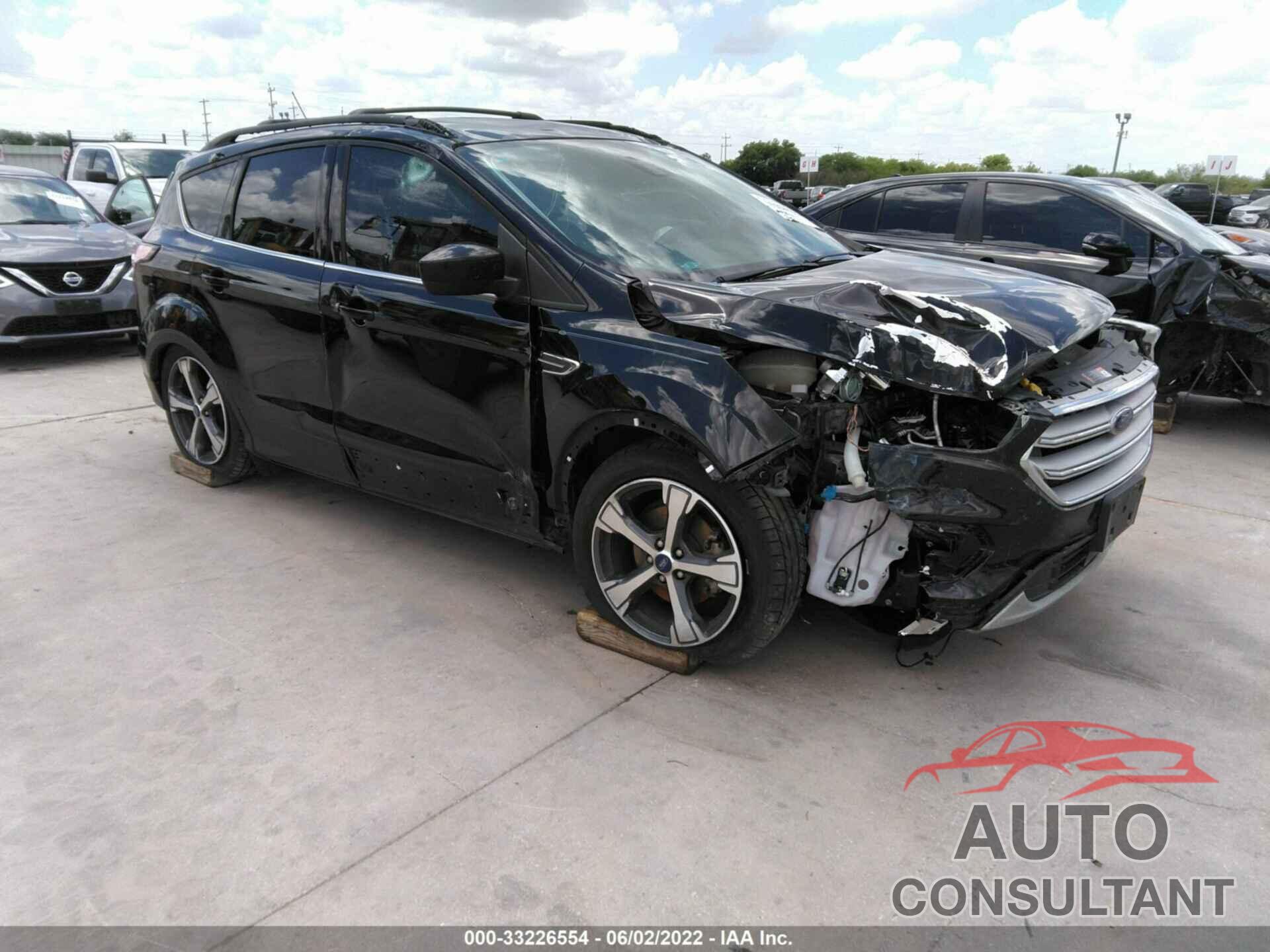 FORD ESCAPE 2018 - 1FMCU0HDXJUC18929