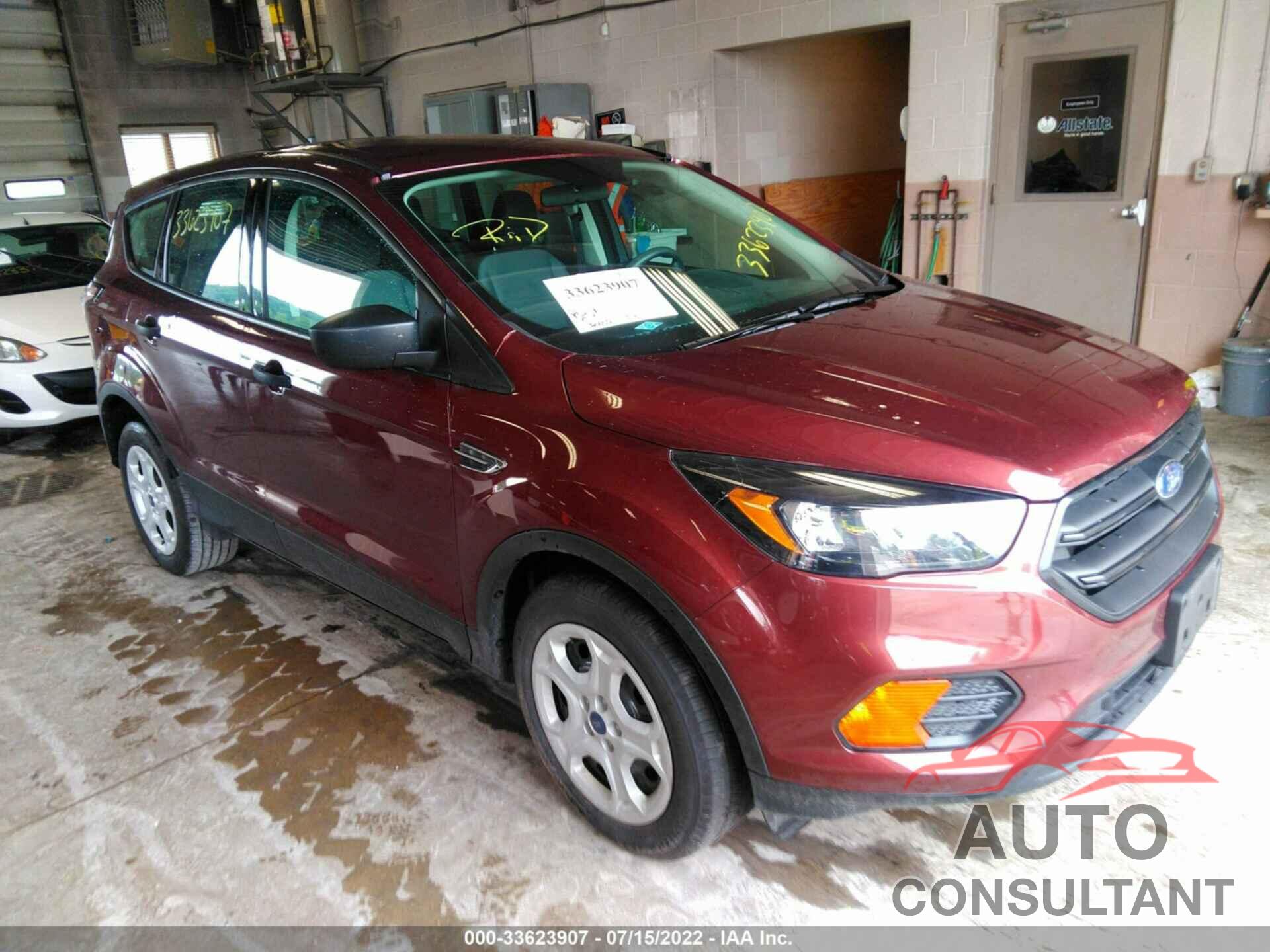 FORD ESCAPE 2018 - 1FMCU0F77JUB05954