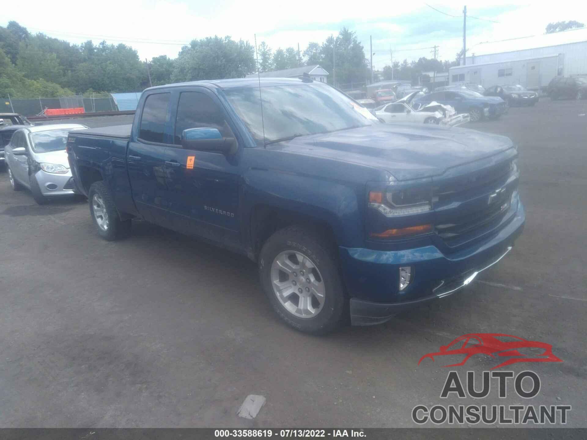 CHEVROLET SILVERADO 1500 2017 - 1GCVKREC9HZ165107