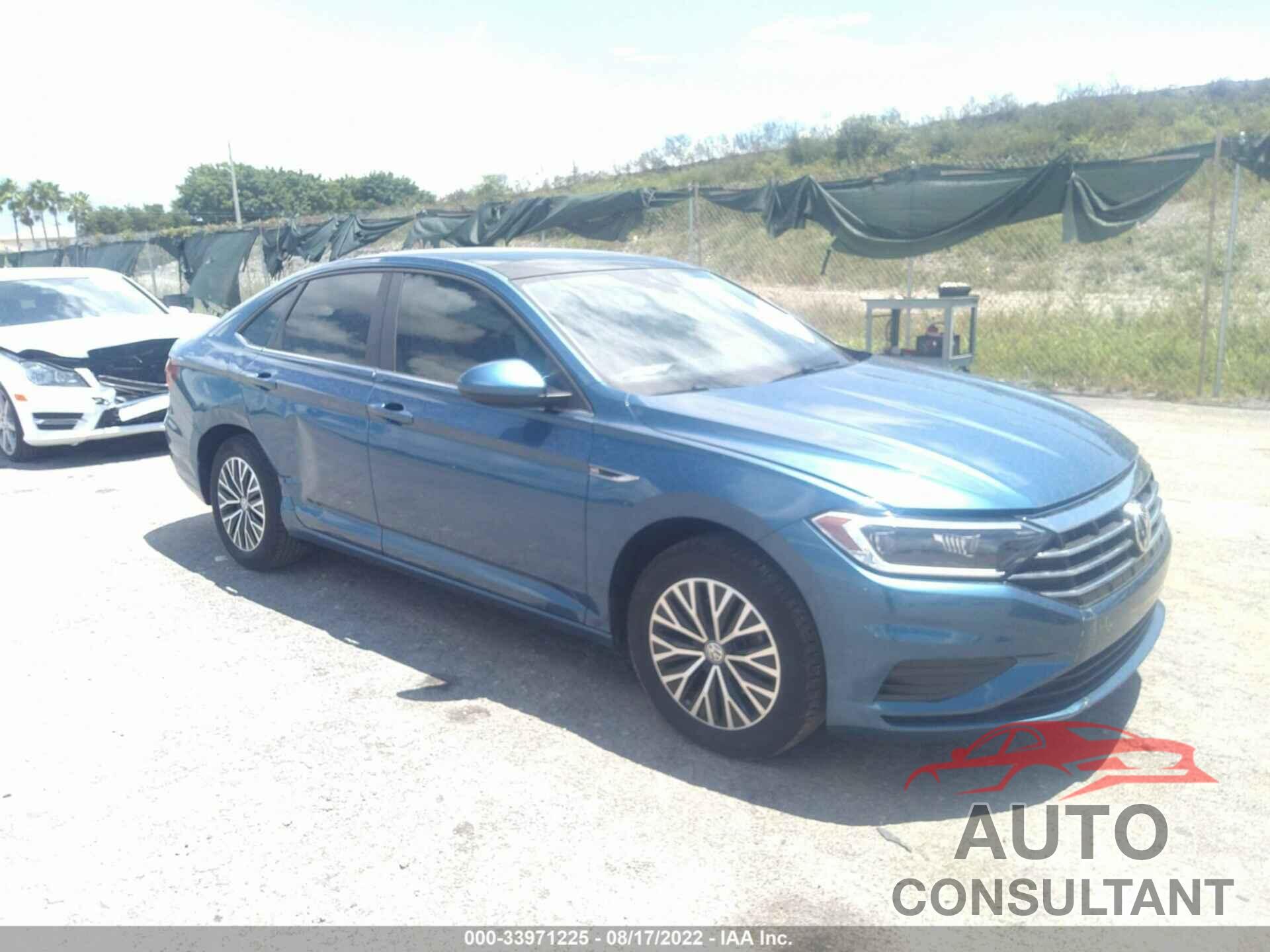 VOLKSWAGEN JETTA 2019 - 3VWE57BUXKM057335