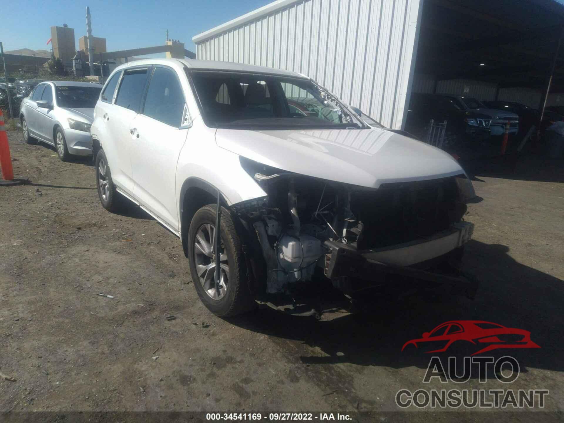 TOYOTA HIGHLANDER 2016 - 5TDBKRFH7GS252629