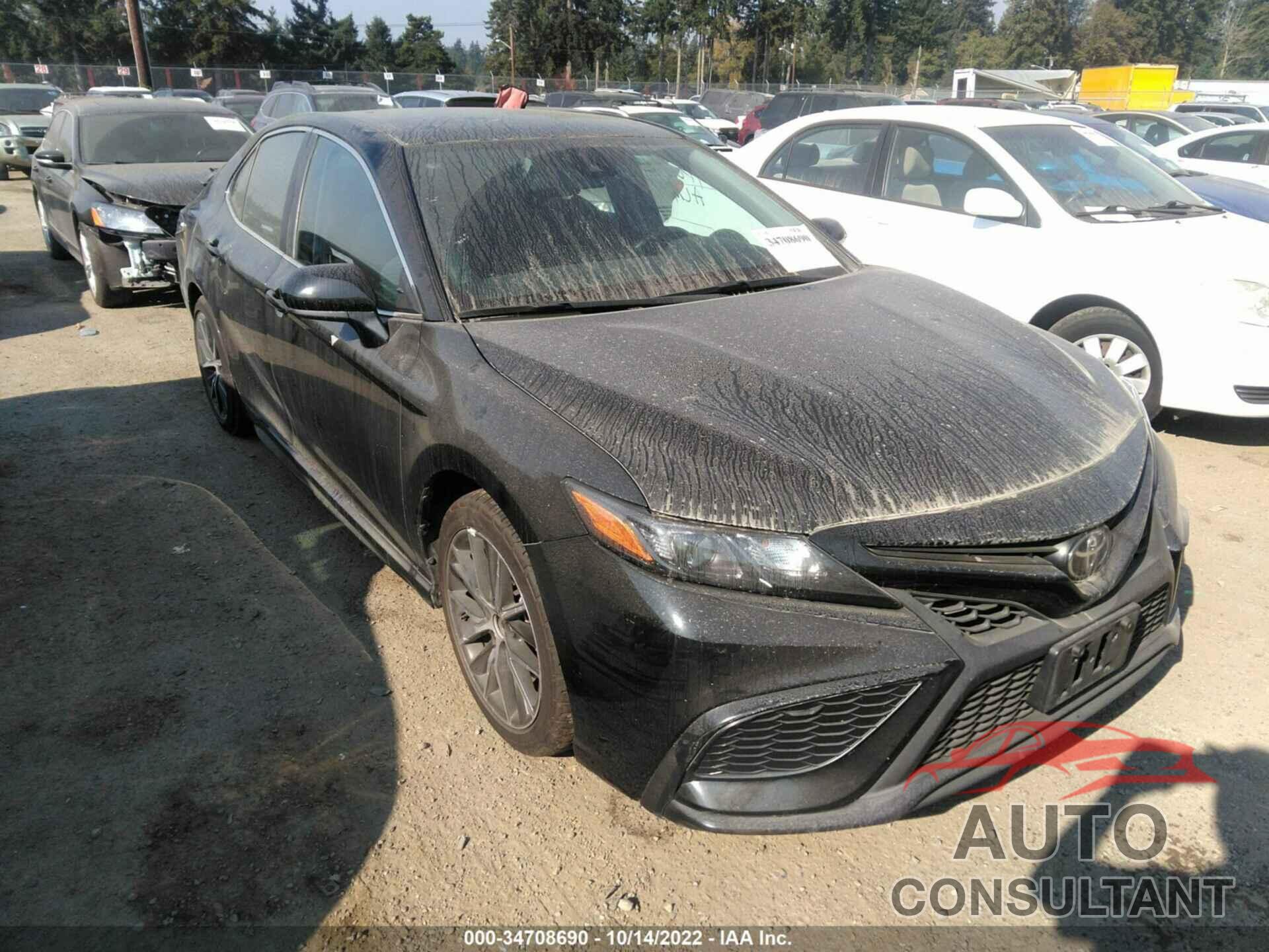 TOYOTA CAMRY 2021 - 4T1G11AK6MU432541