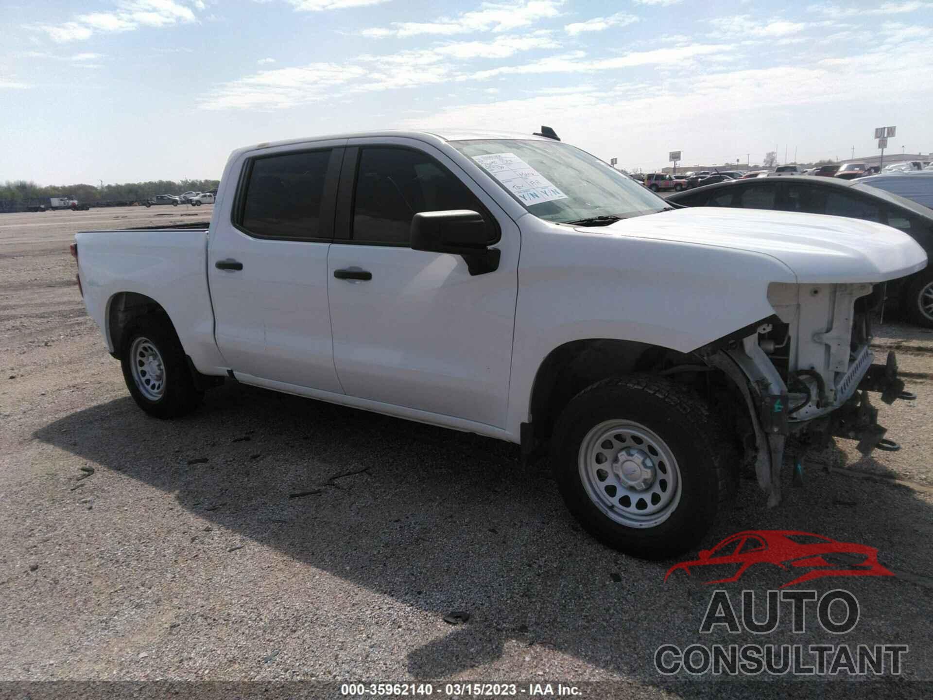 CHEVROLET SILVERADO 1500 2019 - 1GCUYAEF3KZ399627