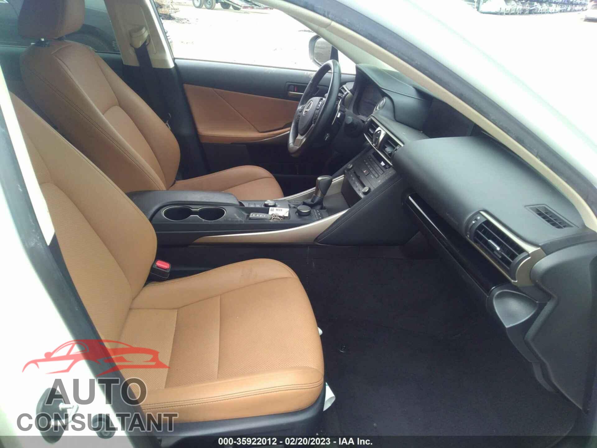 LEXUS IS 2019 - JTHBA1D26K5085082