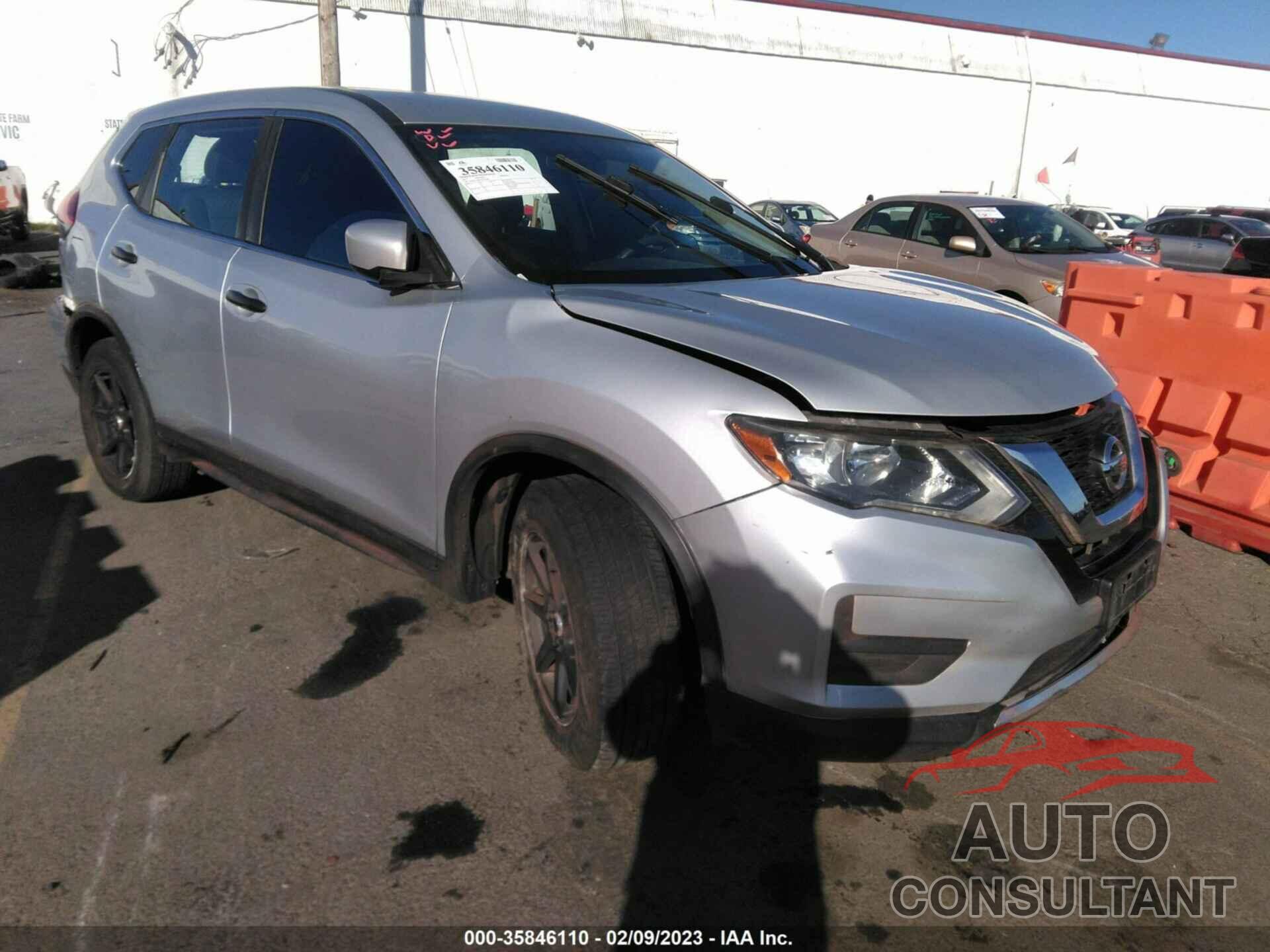 NISSAN ROGUE 2017 - KNMAT2MV6HP556183