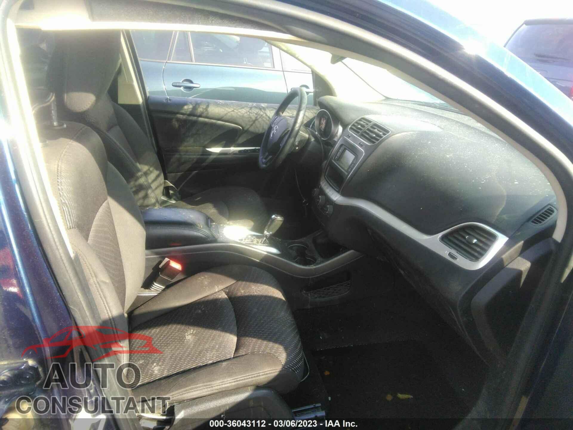 DODGE JOURNEY 2017 - 3C4PDCBG4HT528010