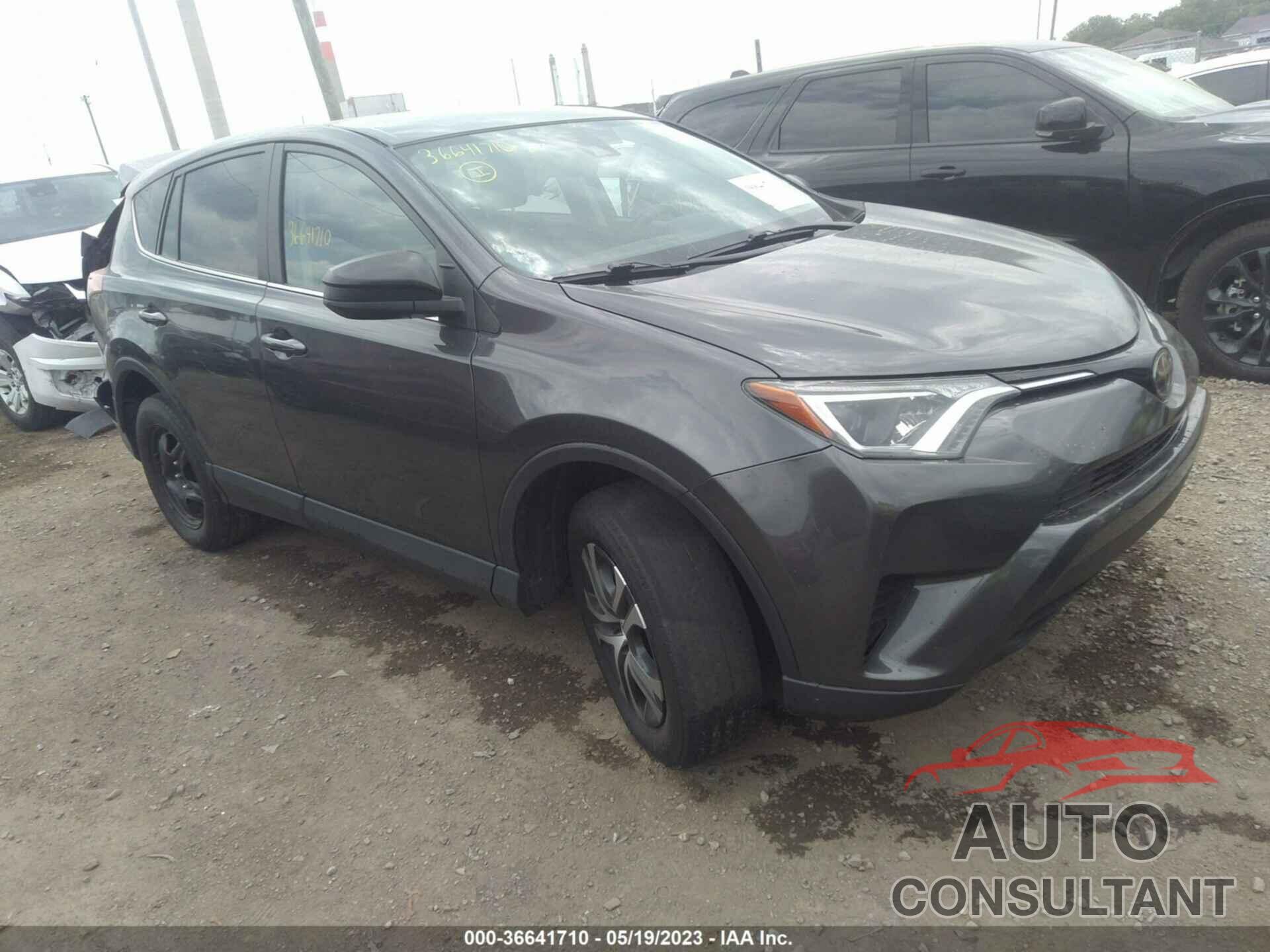 TOYOTA RAV4 2018 - 2T3BFREV9JW820140