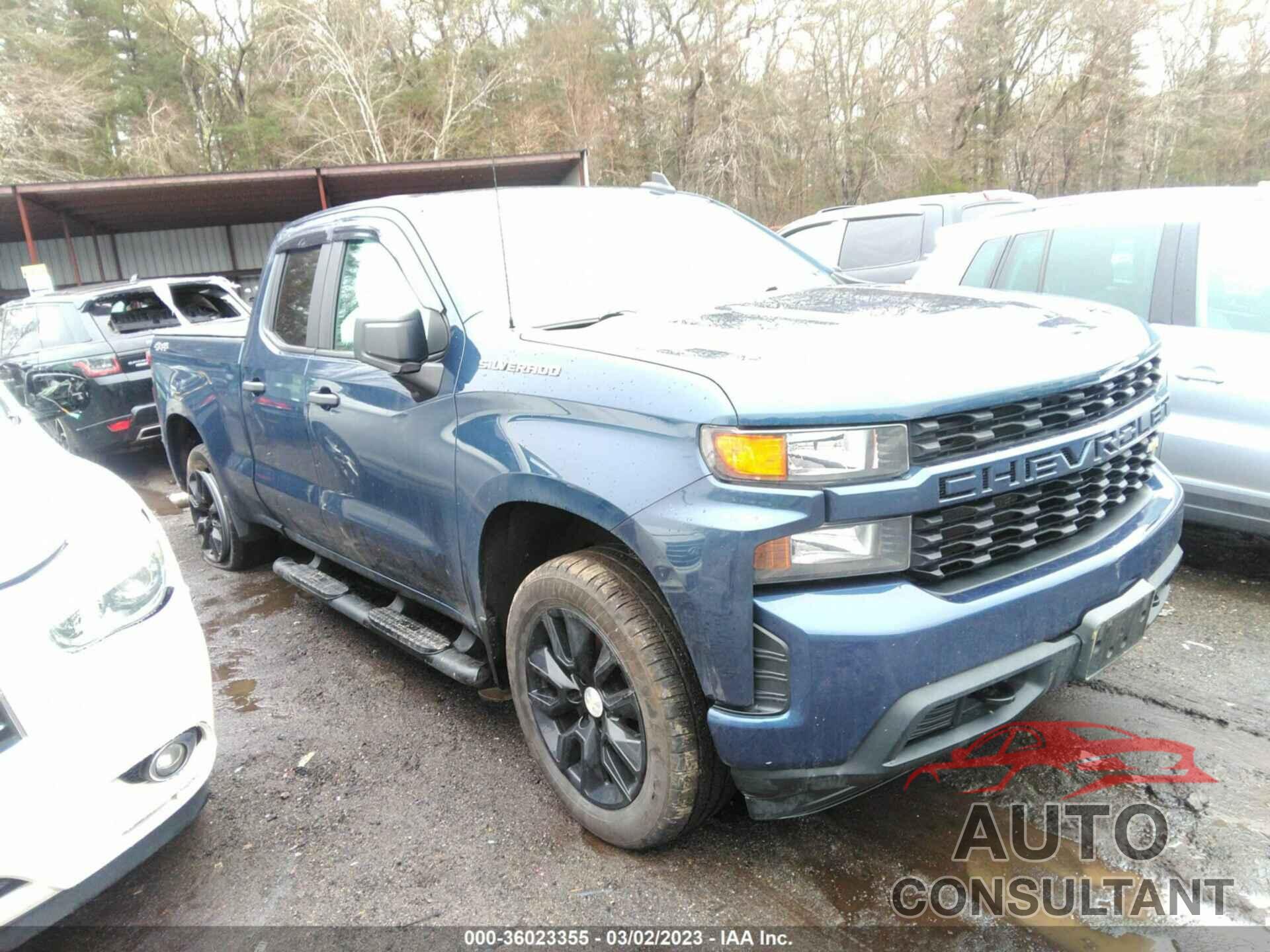 CHEVROLET SILVERADO 1500 2019 - 1GCRYBEH0KZ386895