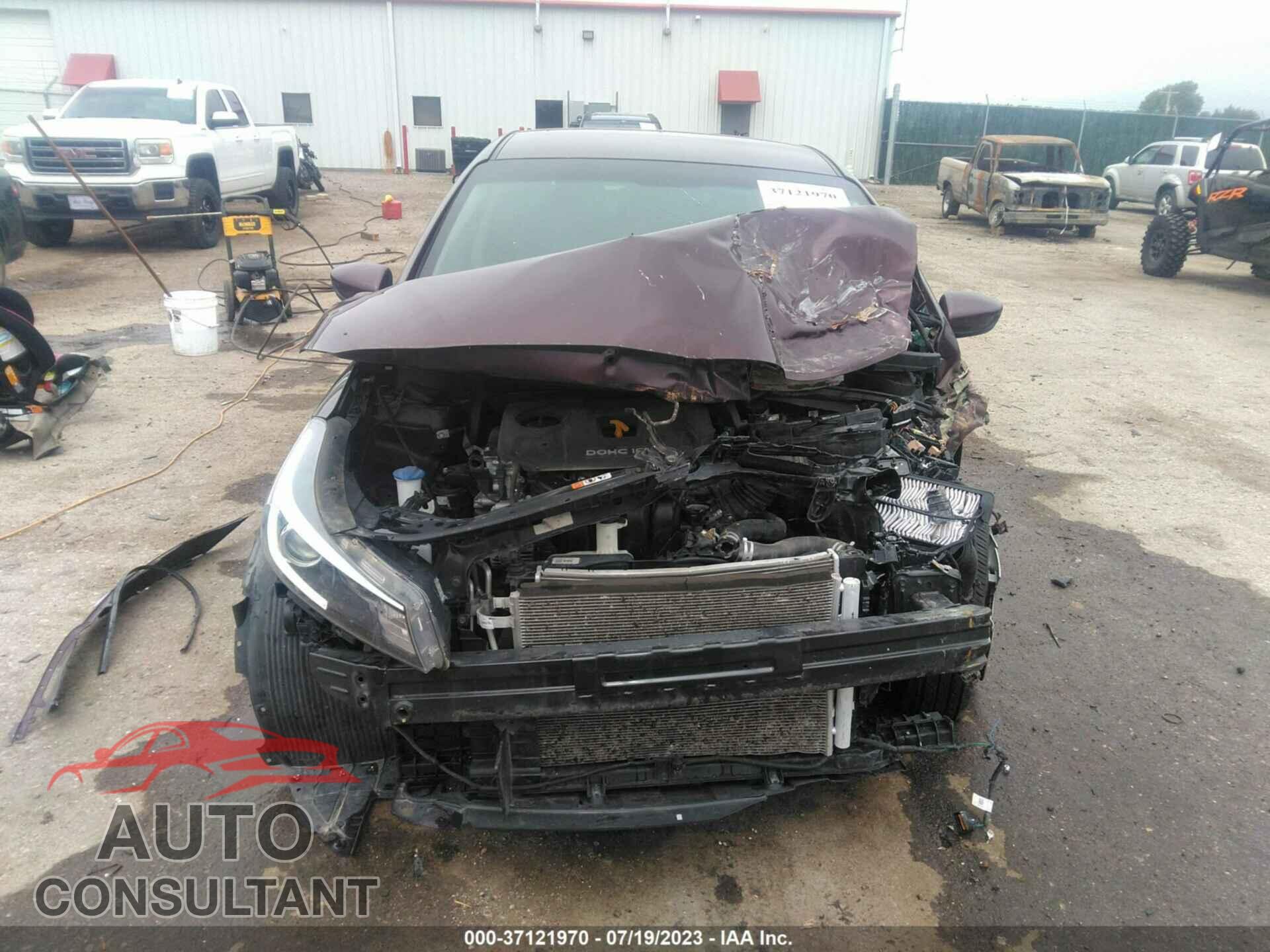 KIA FORTE 2017 - 3KPFK4A71HE102403