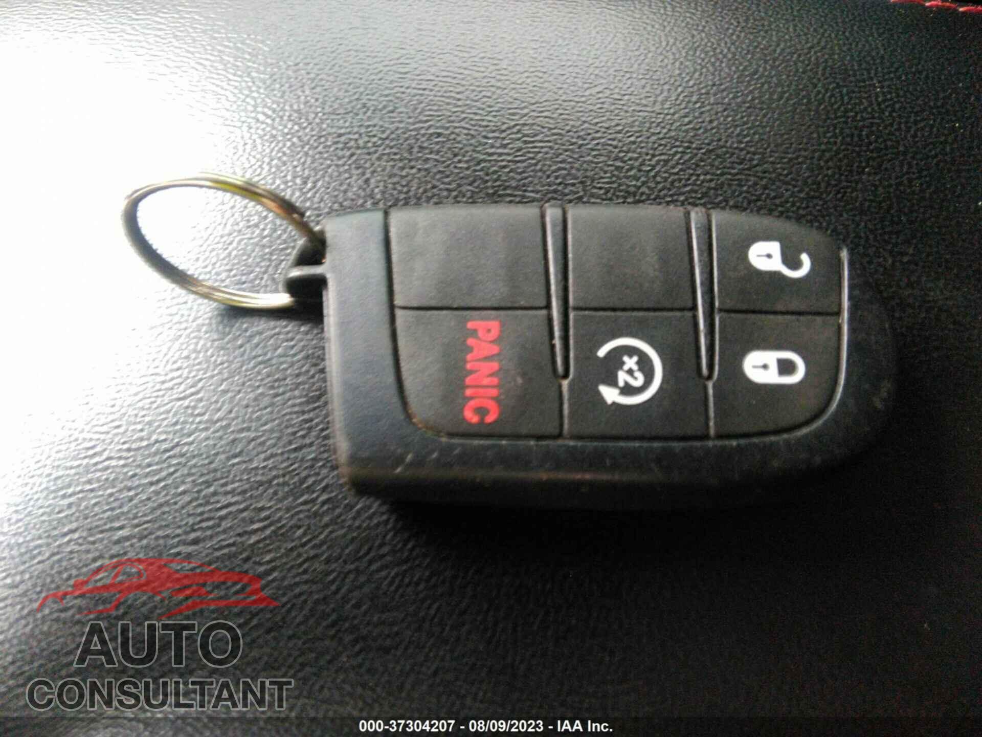 DODGE JOURNEY 2017 - 3C4PDDEG7HT596187