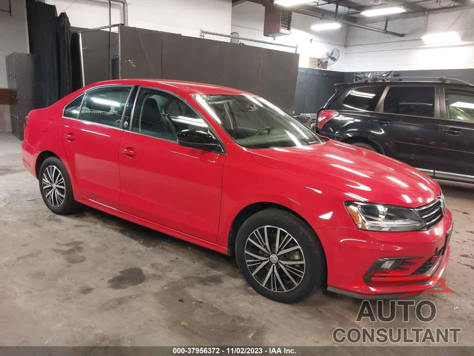 VOLKSWAGEN JETTA 2018 - 3VWDB7AJ6JM248938