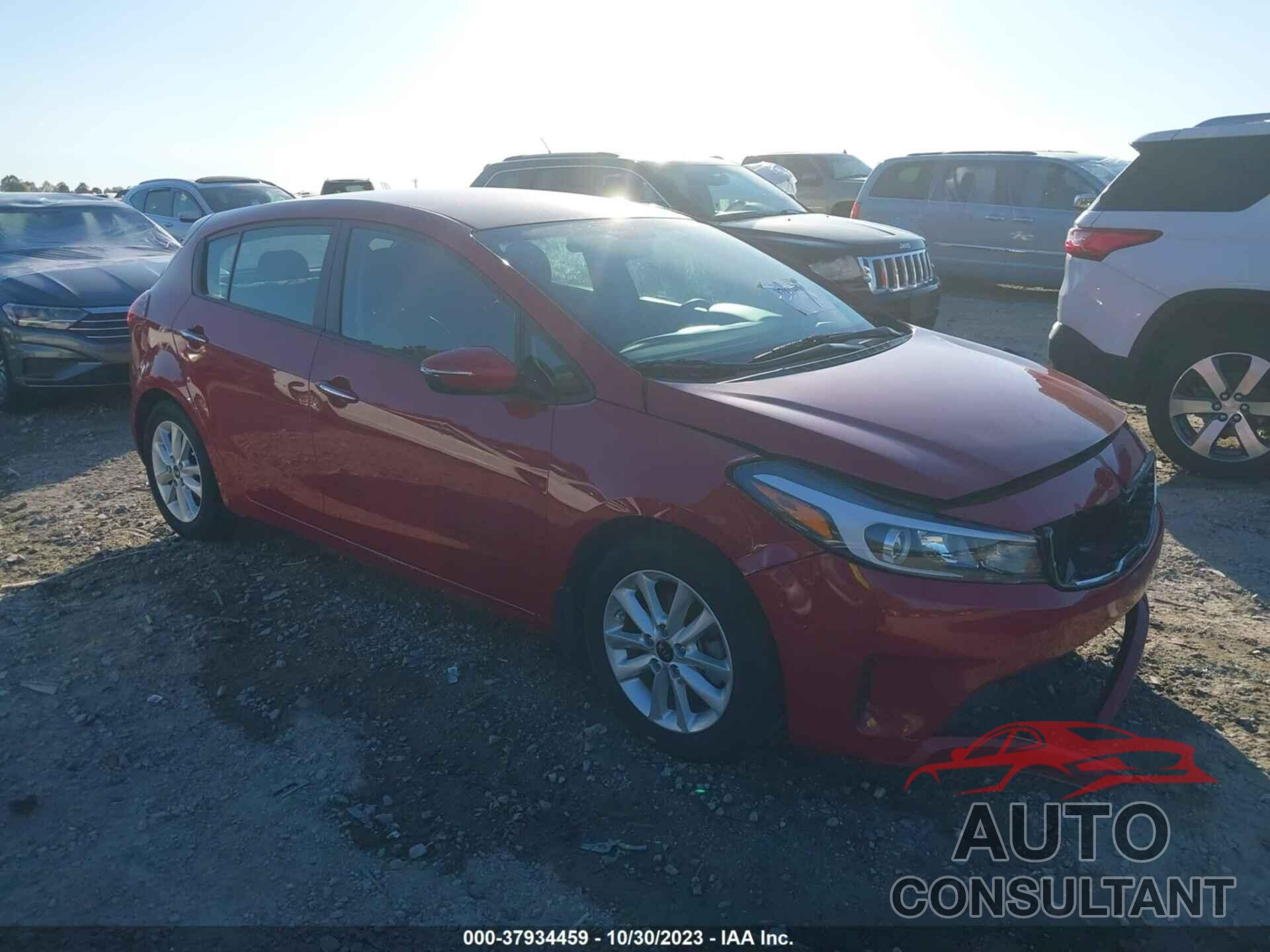 KIA FORTE 2017 - KNAFK5A83H5690361