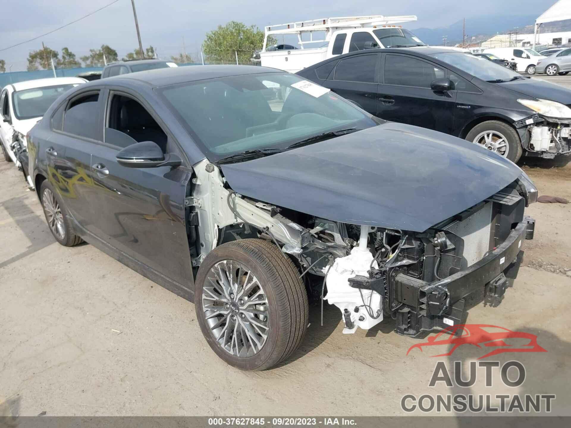 KIA FORTE 2023 - 3KPF54AD2PE630043