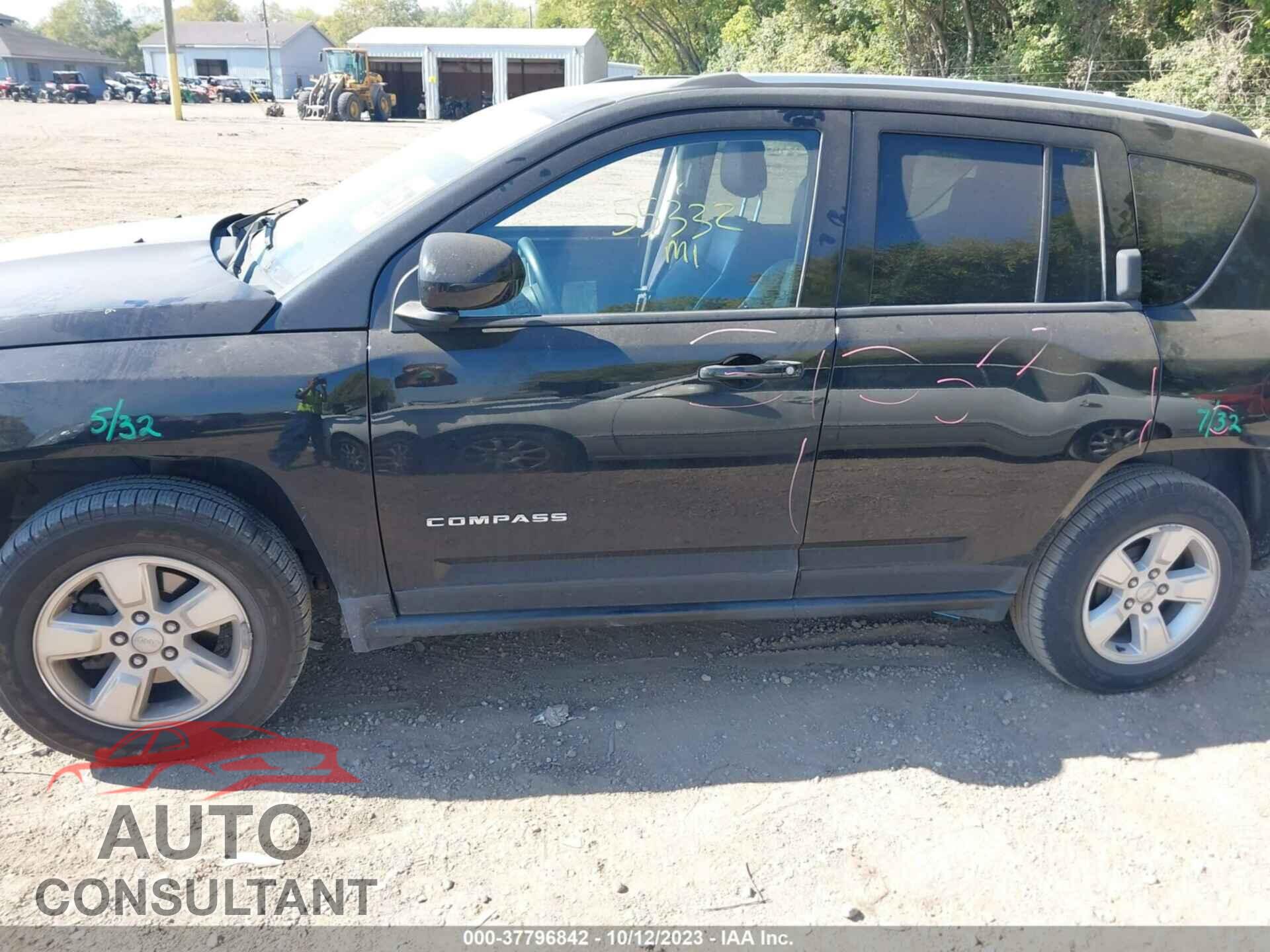 JEEP COMPASS 2017 - 1C4NJCEA5HD207106