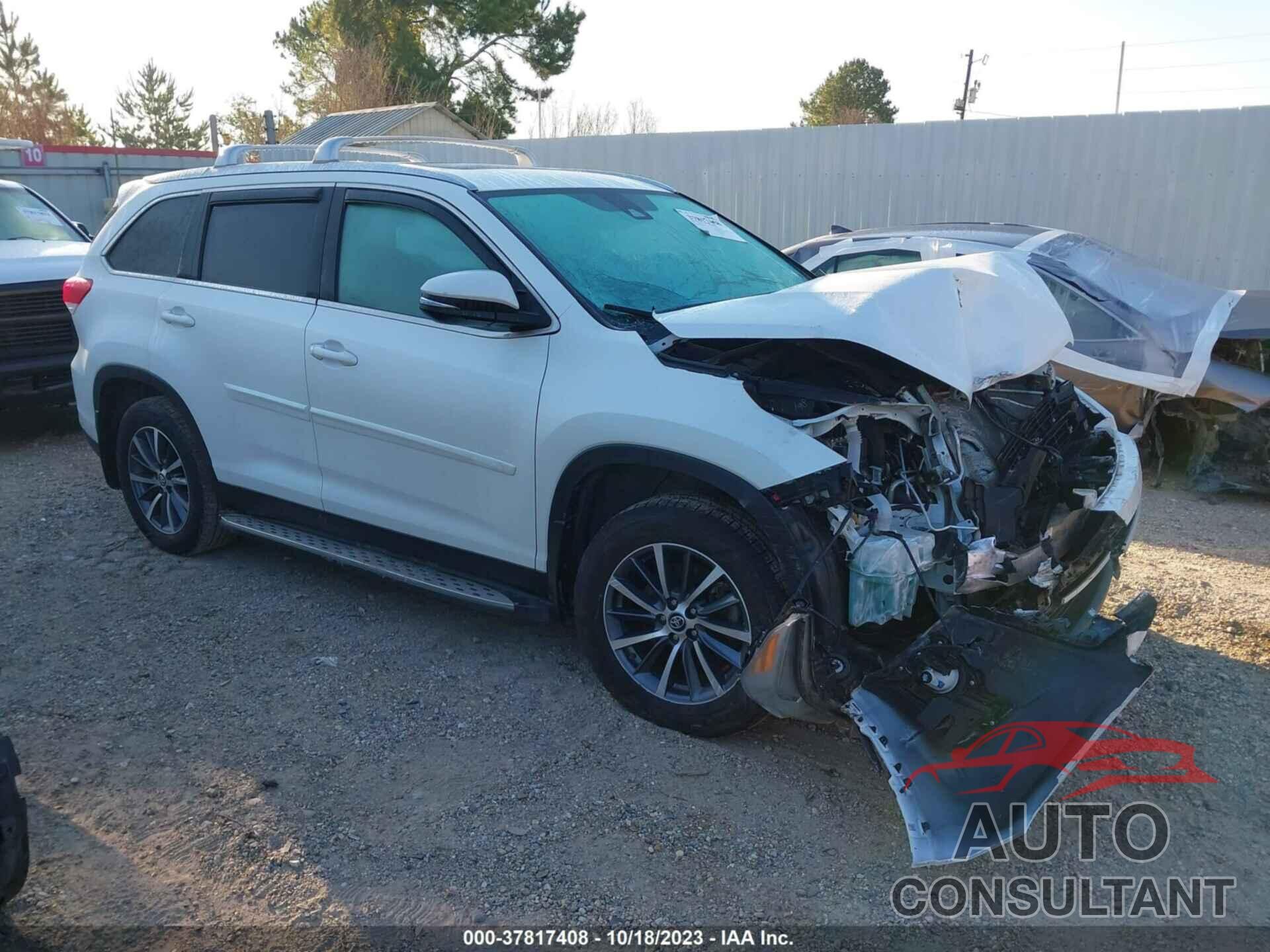 TOYOTA HIGHLANDER 2019 - 5TDJZRFH4KS956903