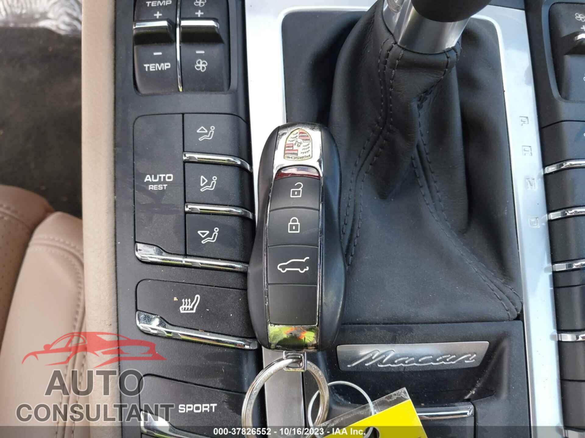 PORSCHE MACAN 2021 - WP1AB2A50MLB36765