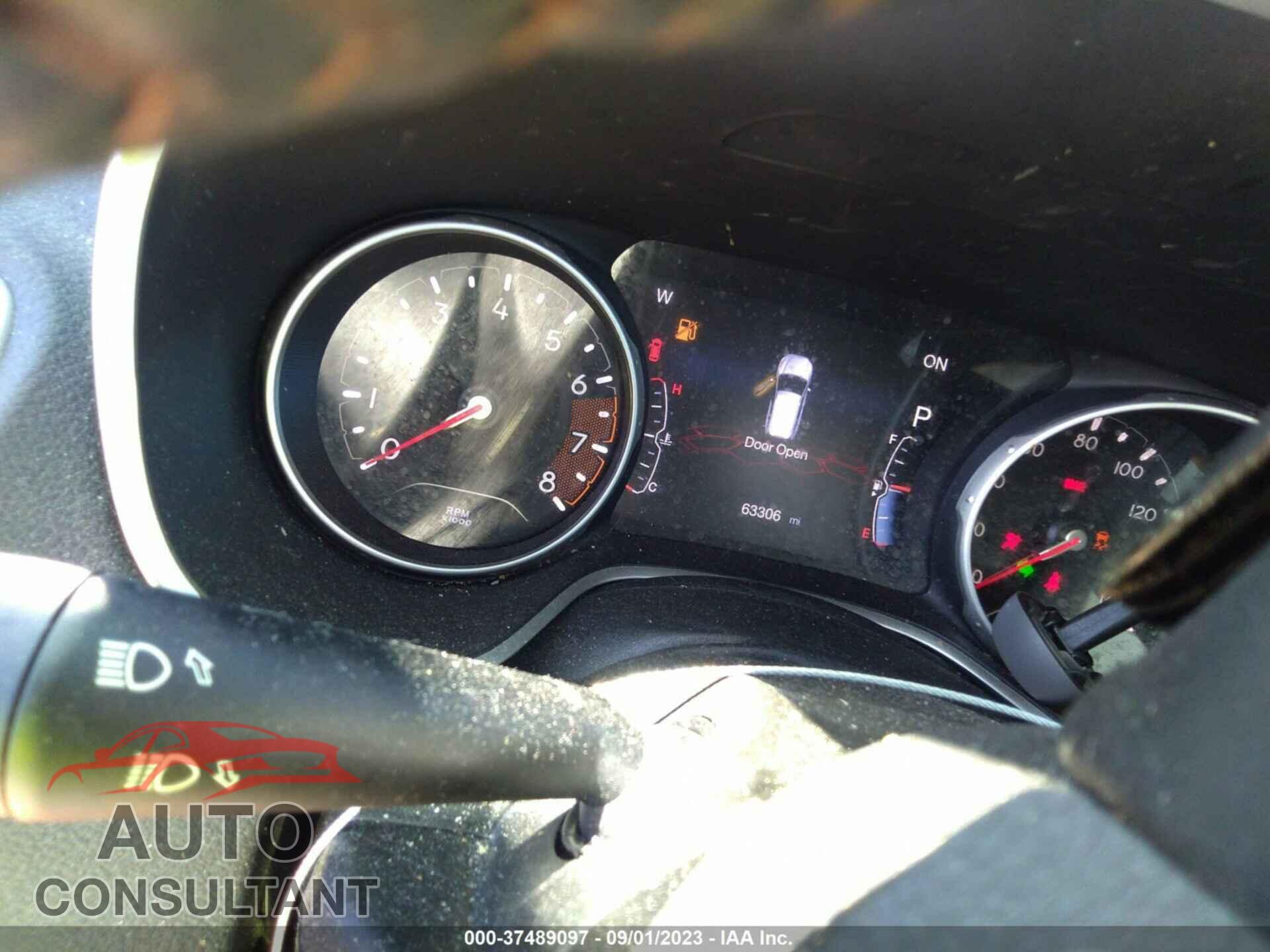 JEEP COMPASS 2020 - 3C4NJDBB8LT229252