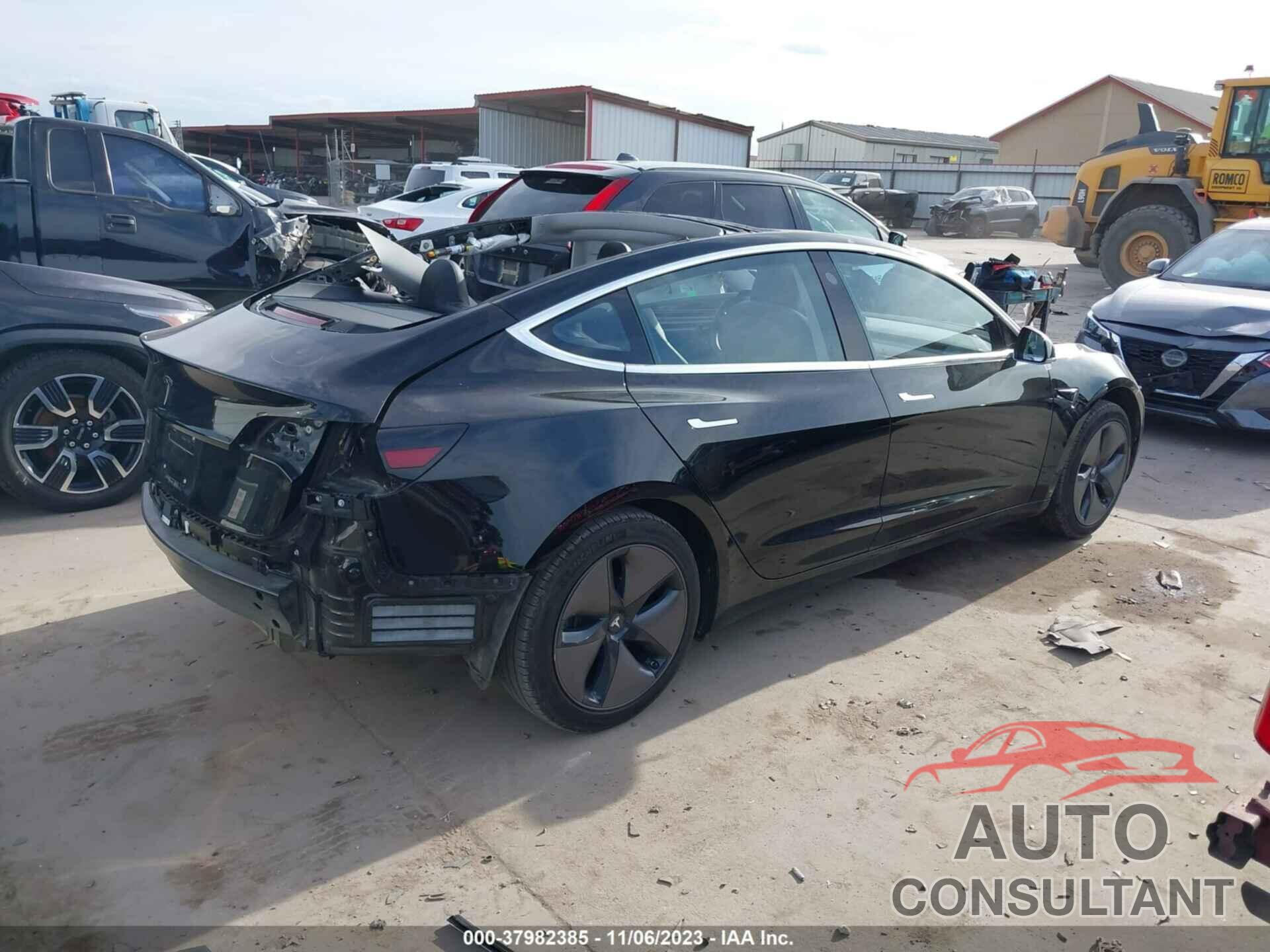 TESLA MODEL 3 2018 - 5YJ3E1EAXJF033046