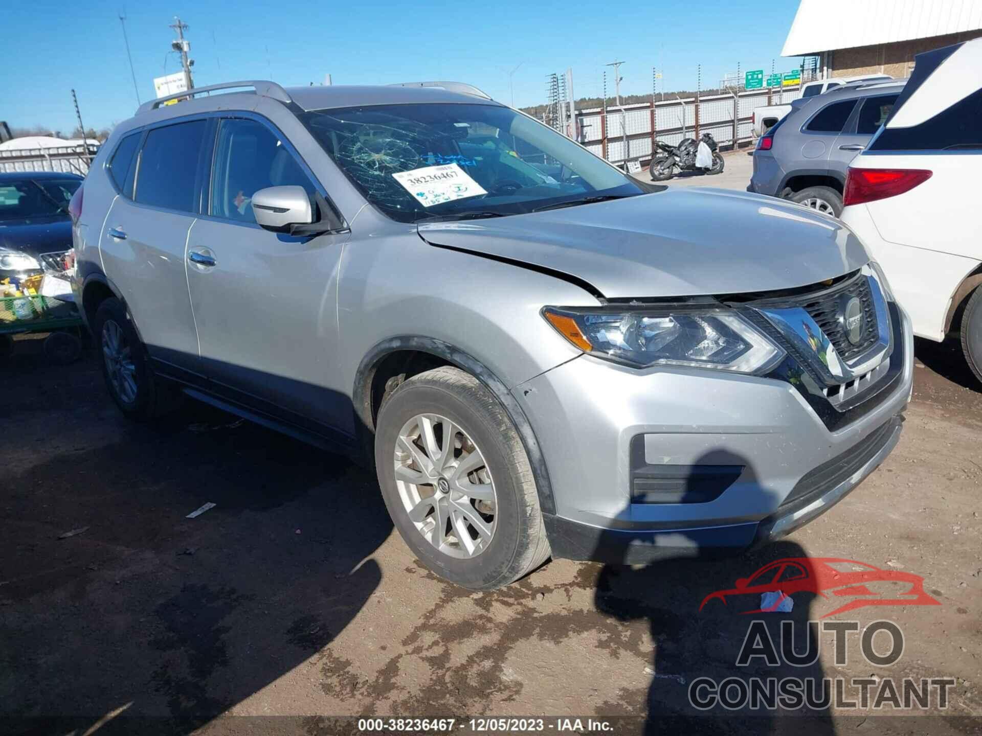 NISSAN ROGUE 2018 - KNMAT2MT2JP567976