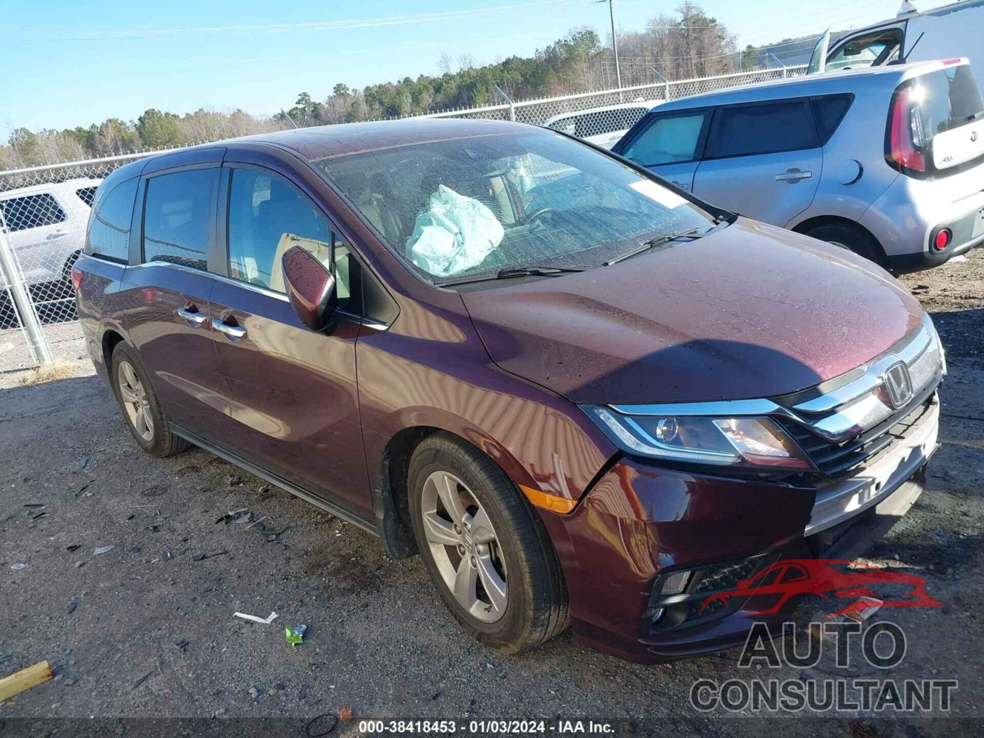 HONDA ODYSSEY 2018 - 5FNRL6H73JB090542