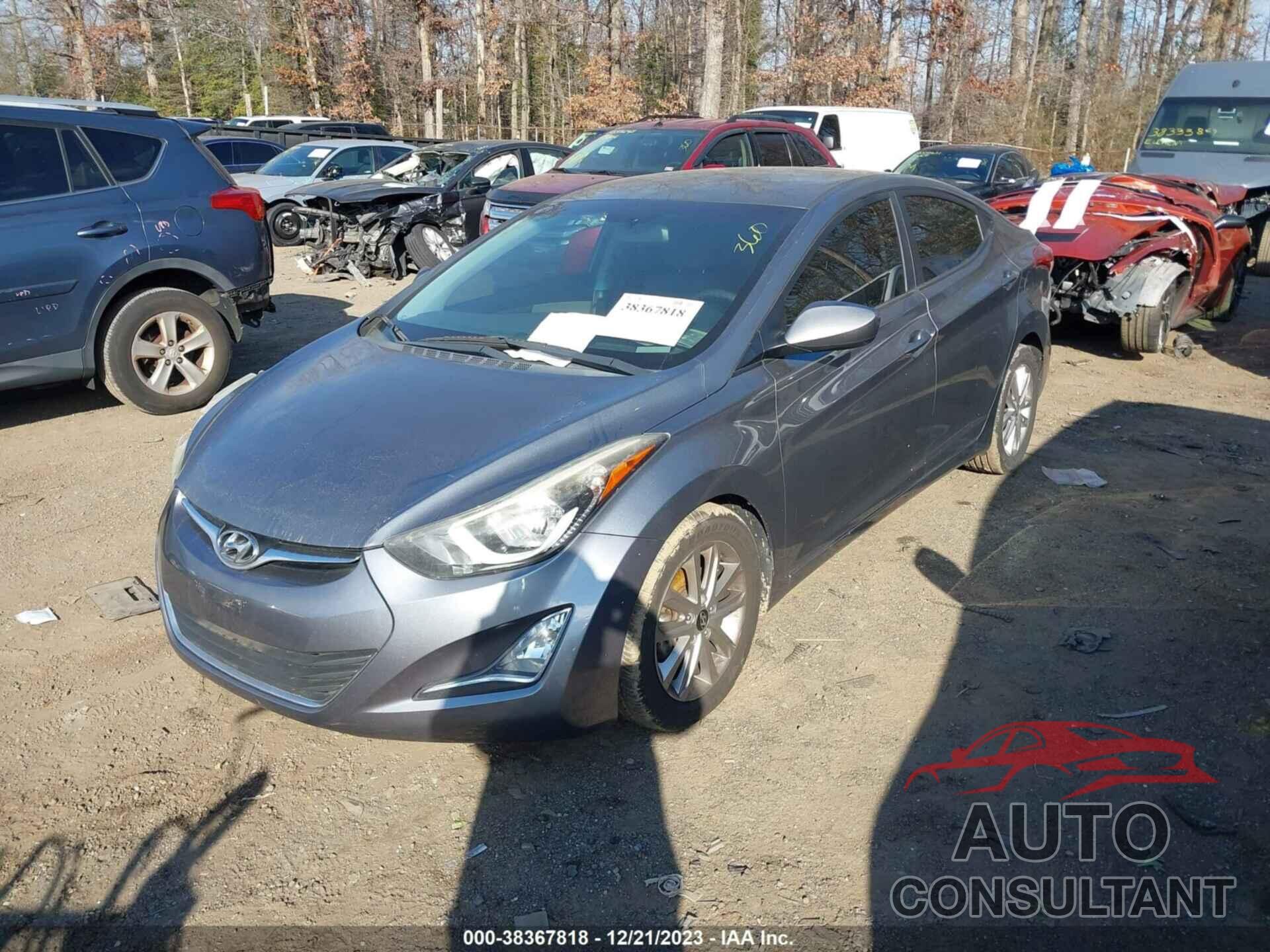 HYUNDAI ELANTRA 2016 - KMHDH4AE1GU623783