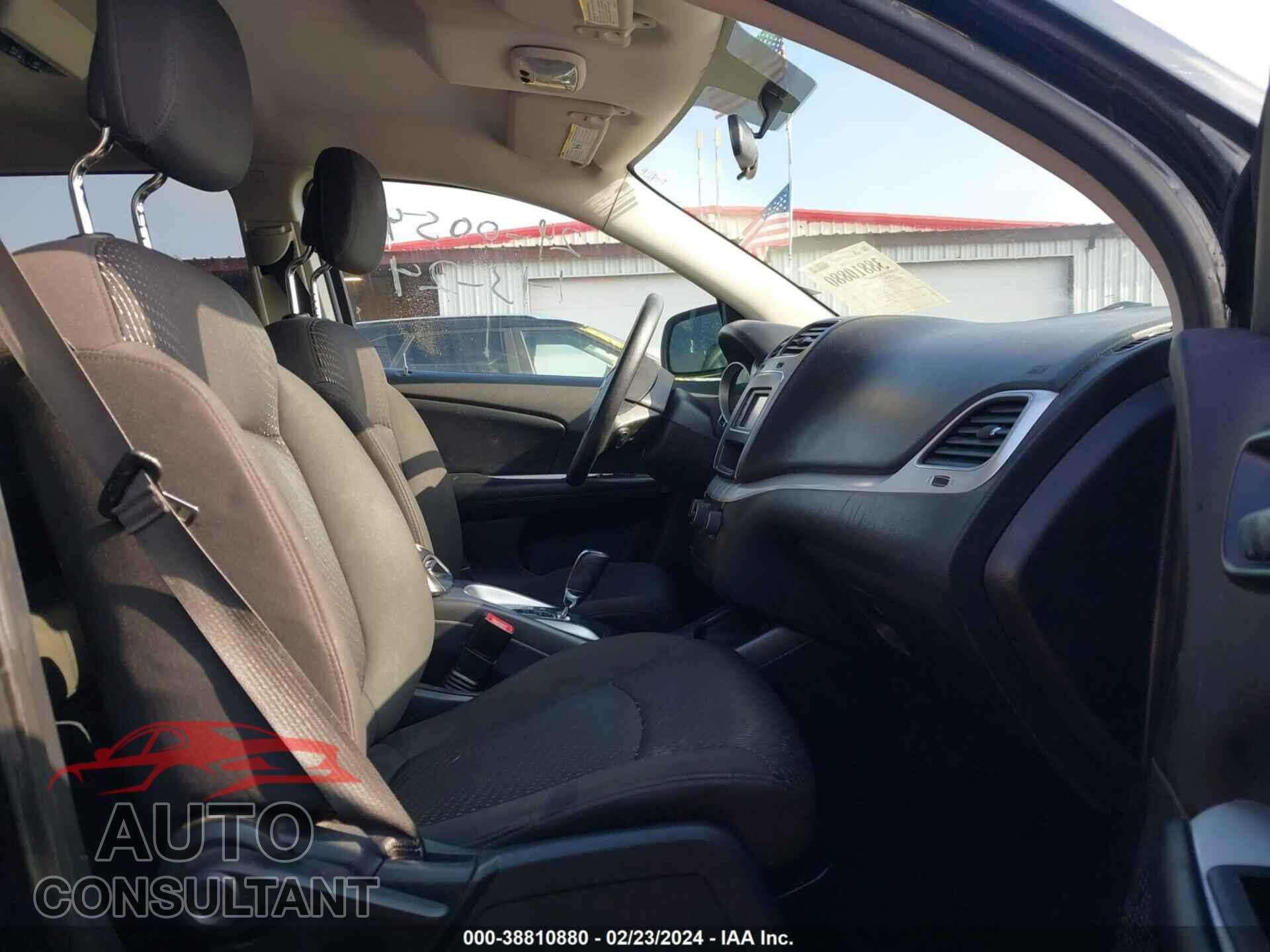 DODGE JOURNEY 2017 - 3C4PDCAB2HT573680