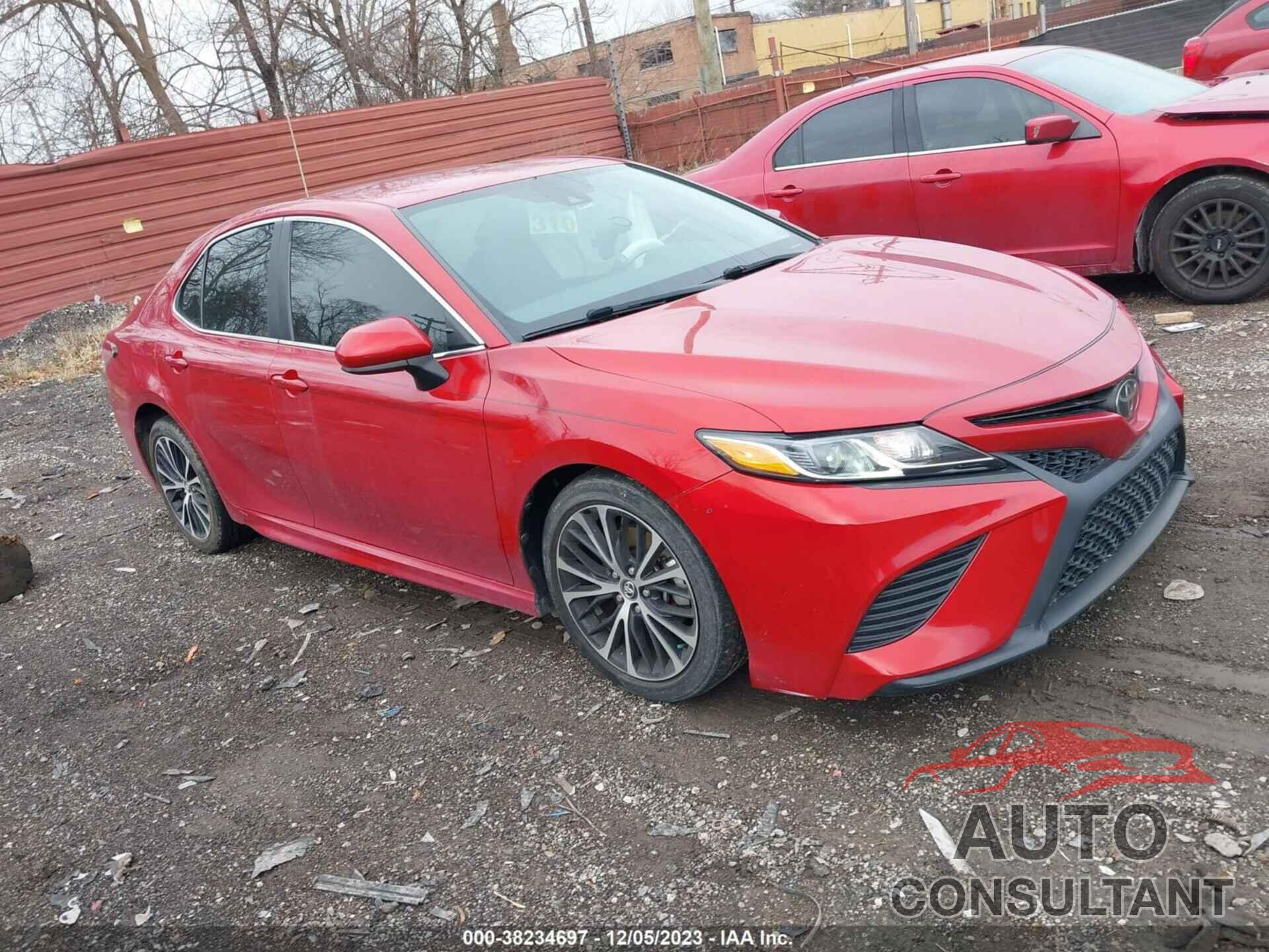 TOYOTA CAMRY 2020 - 4T1G11AK0LU316413