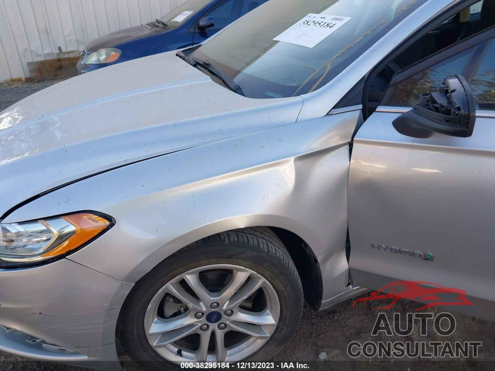 FORD FUSION HYBRID 2018 - 3FA6P0LUXJR154405