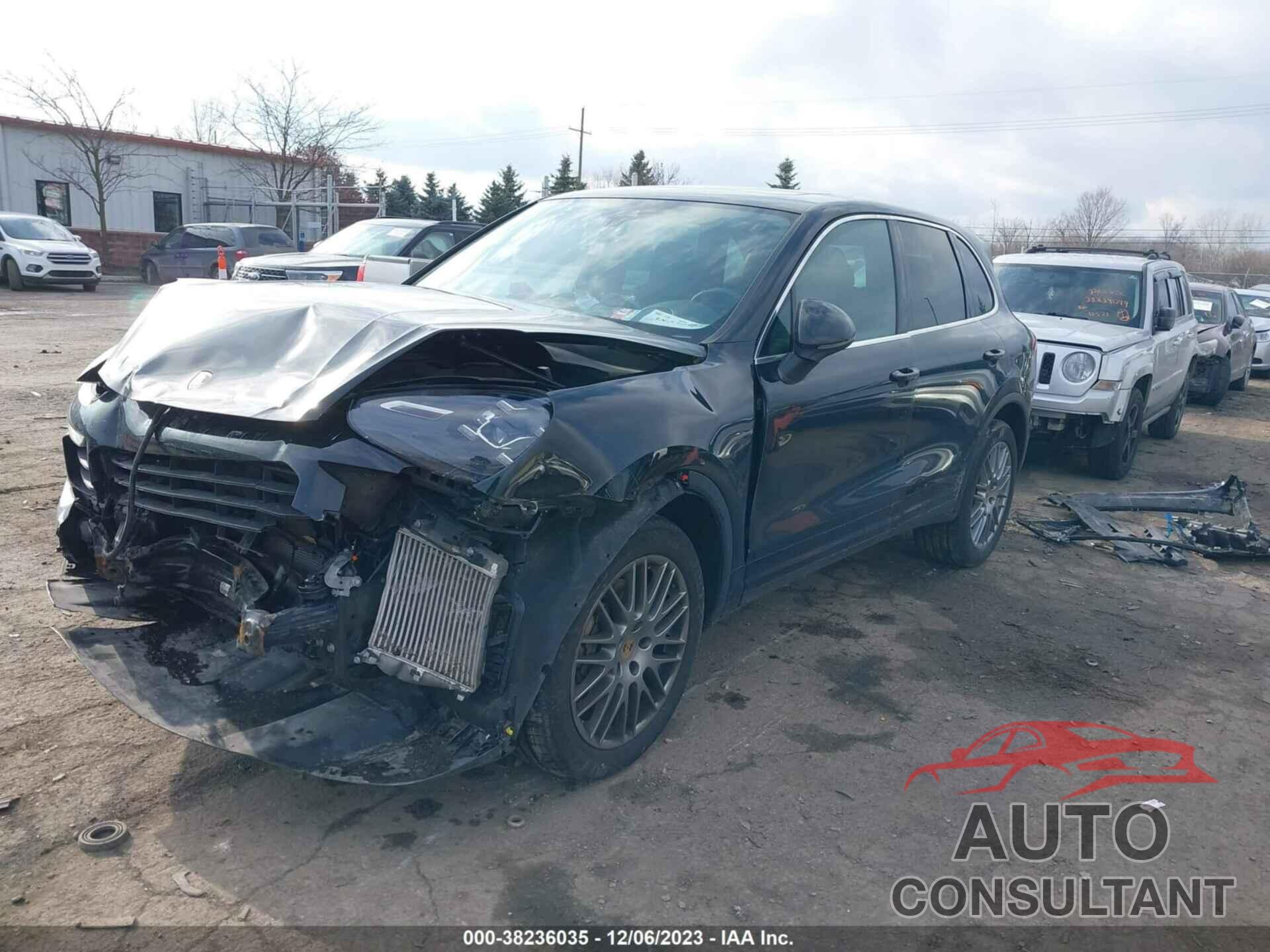 PORSCHE CAYENNE 2016 - WP1AB2A24GLA96989