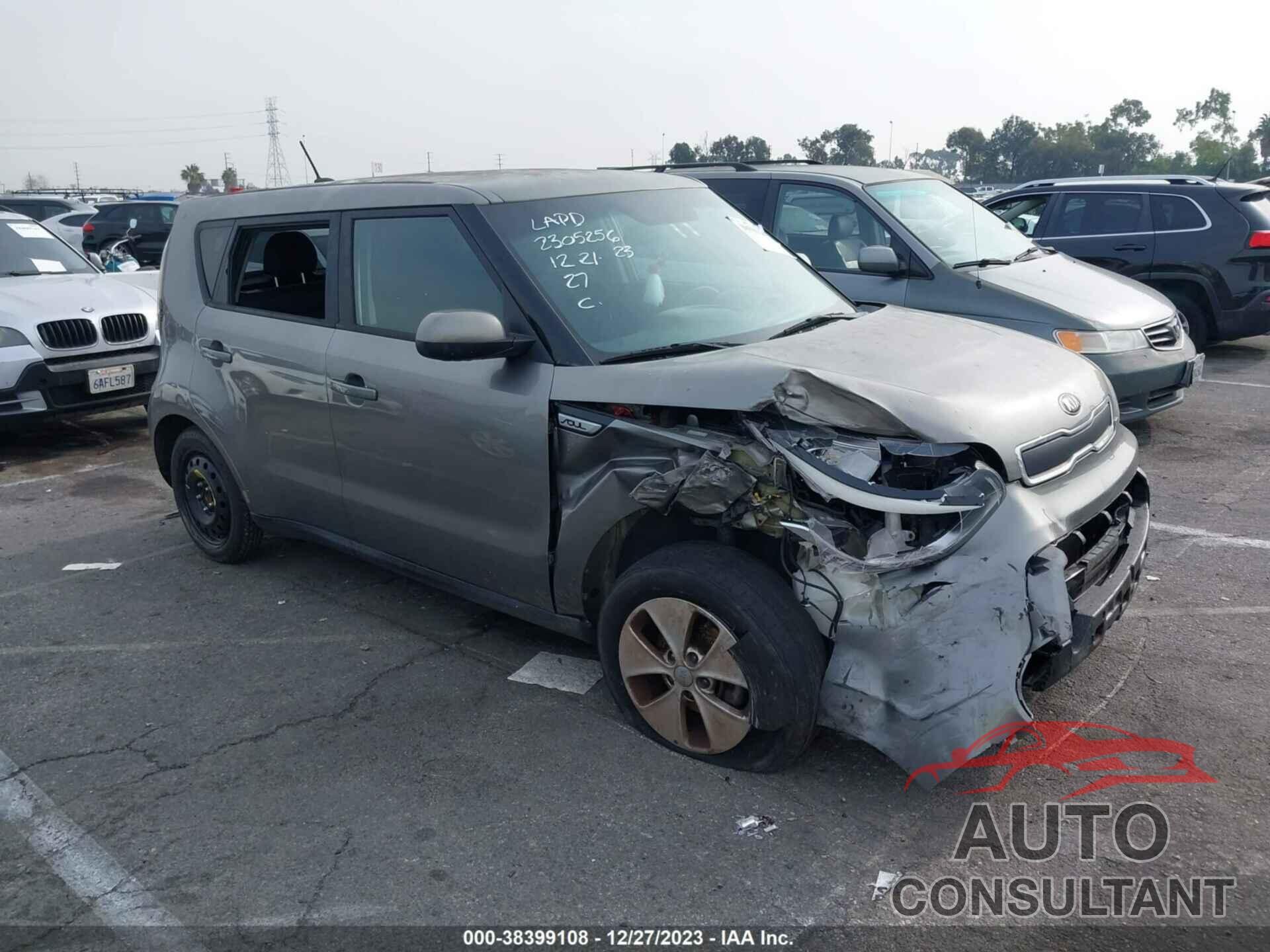 KIA SOUL 2016 - KNDJN2A28G7392115