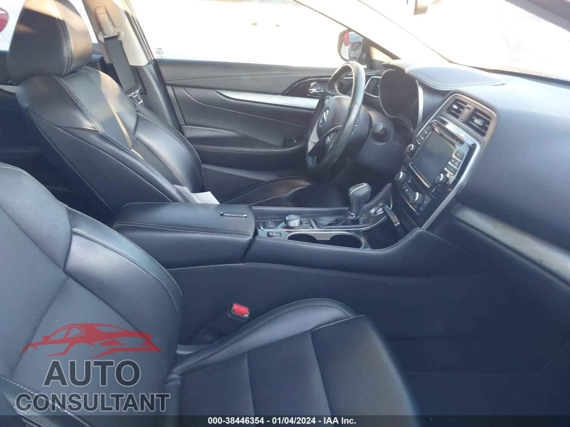 NISSAN MAXIMA 2017 - 1N4AA6AP2HC365960