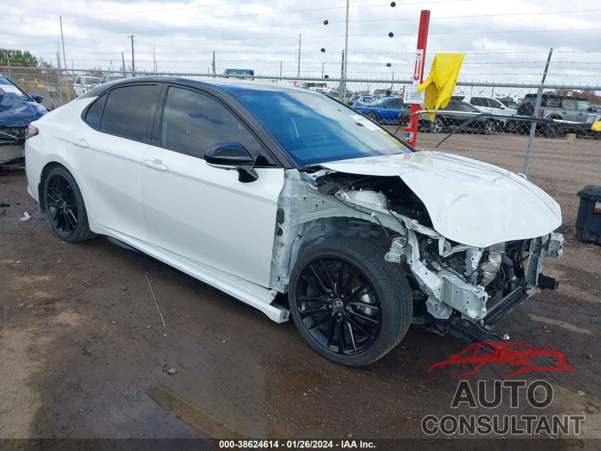 TOYOTA CAMRY 2021 - 4T1KZ1AK3MU058442