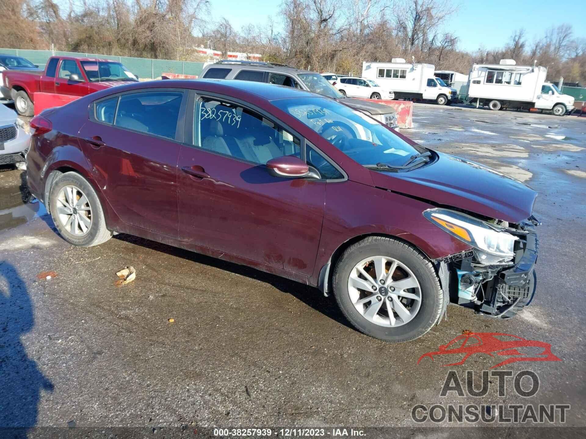 KIA FORTE 2017 - 3KPFK4A74HE042942