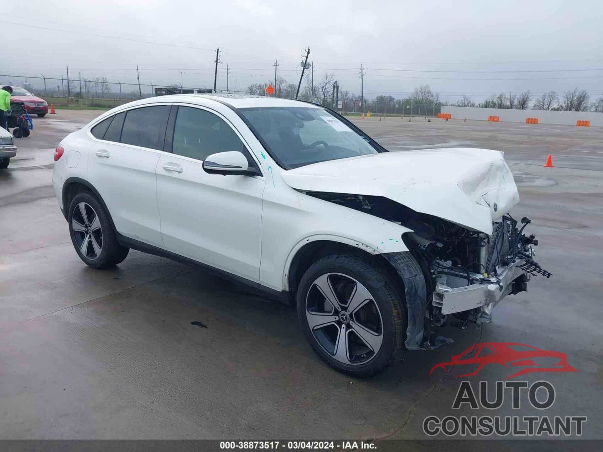 MERCEDES-BENZ GLC COUPE 2019 - WDC0J4KB0KF588267