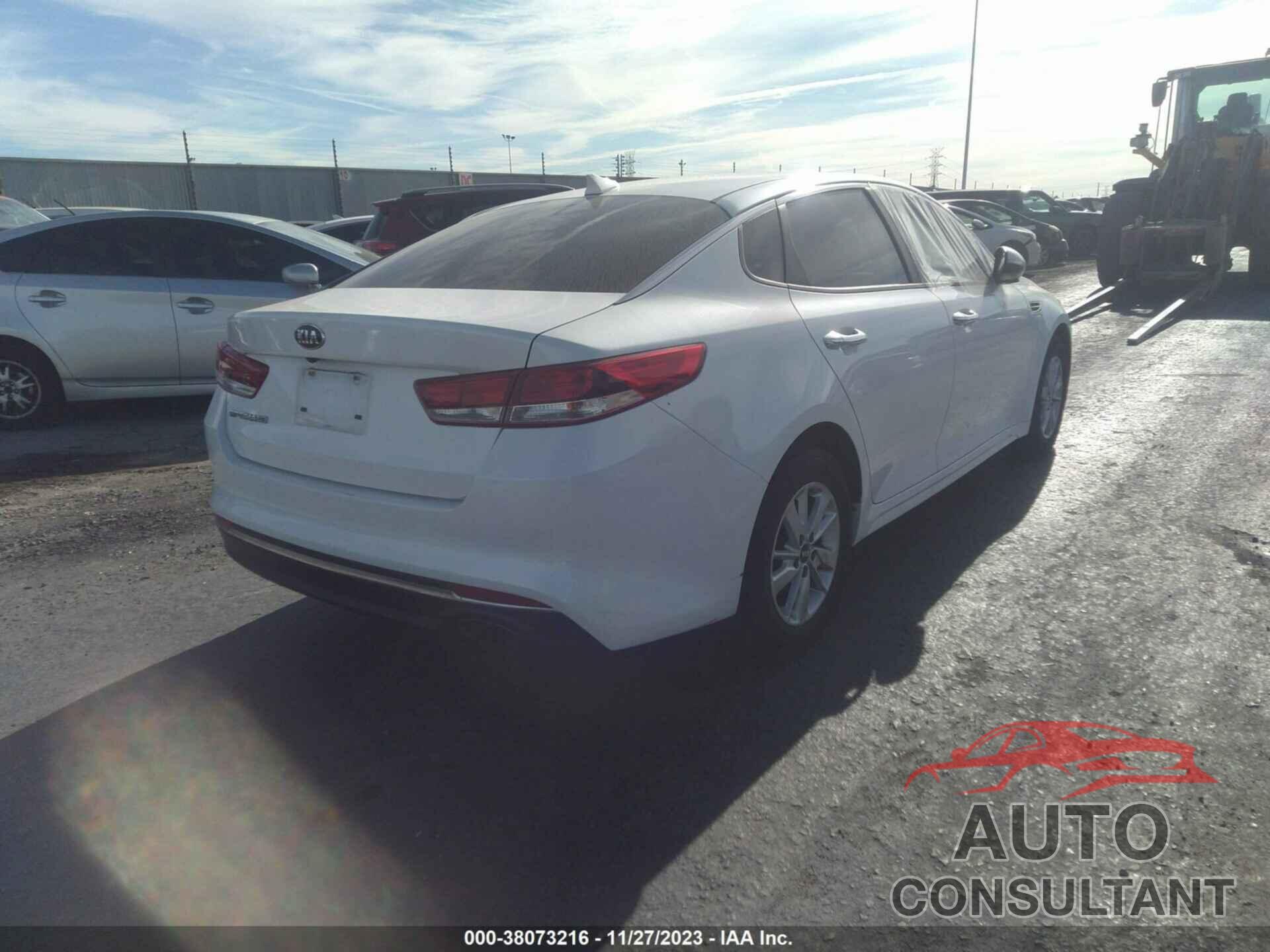 KIA OPTIMA 2017 - KNAGT4L34H5156153